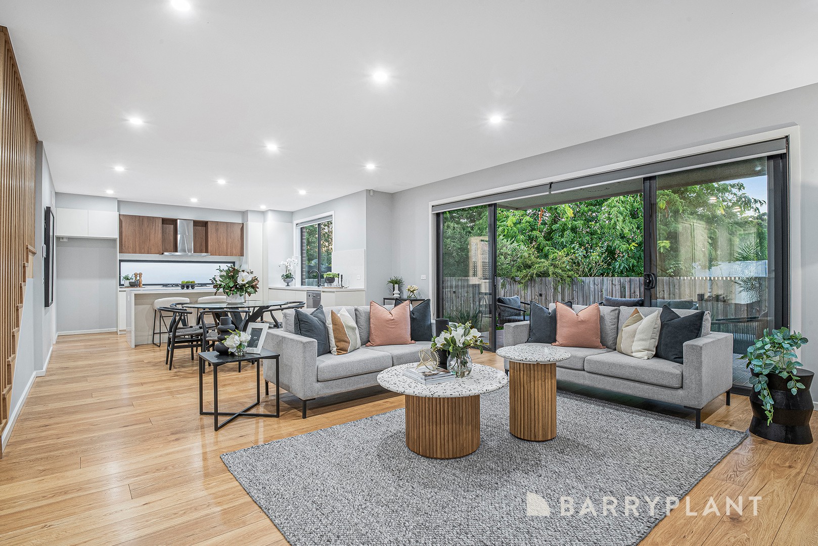 75a Rachelle Drive, Wantirna, VIC 3152, Wantirna - Thumbnail 3