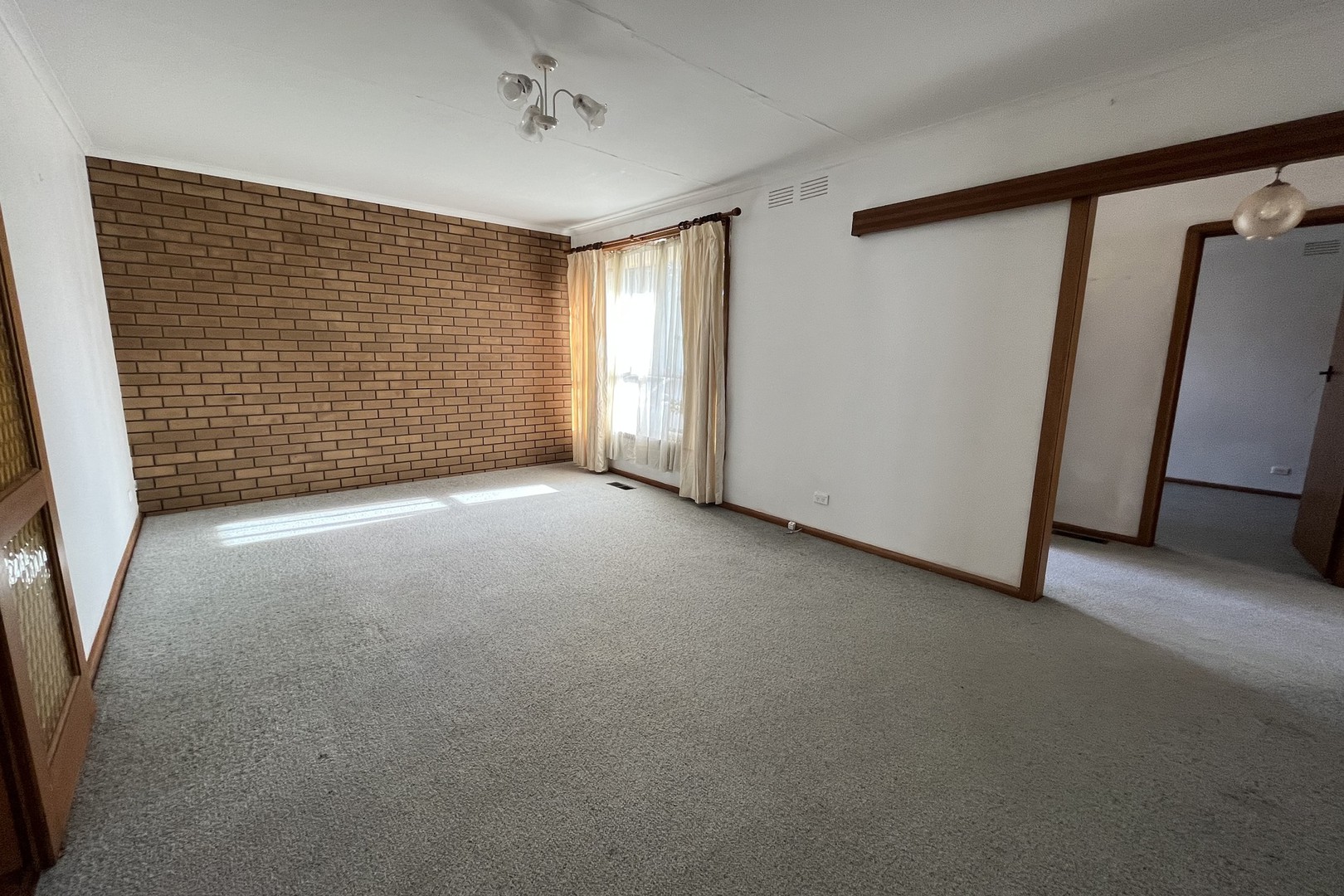 75B Broadhurst Avenue, Reservoir, VIC 3073, Reservoir - Thumbnail 4