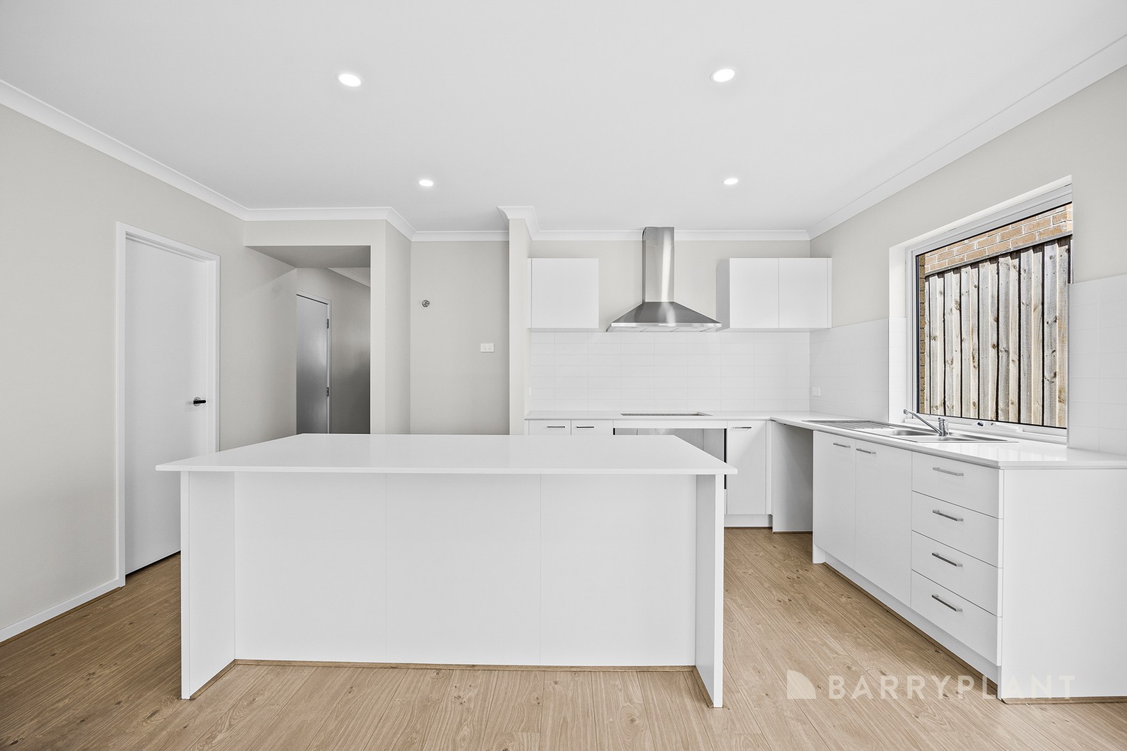 76 Apsley Parkway, Nar Nar Goon North, VIC 3812 - Thumbnail 1 - 15/05/2026