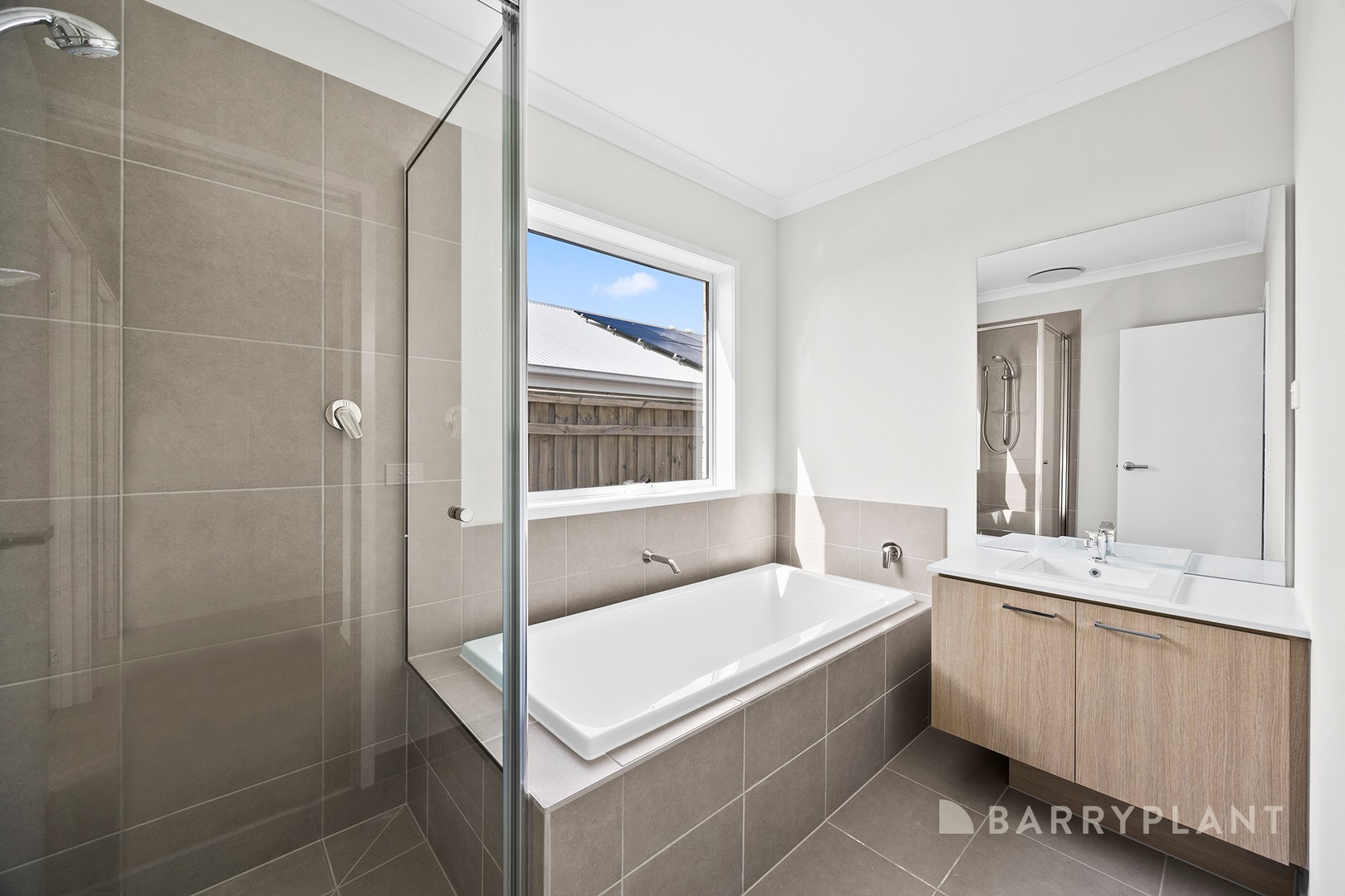76 Apsley Parkway, Nar Nar Goon North, VIC 3812, Nar Nar Goon North - Thumbnail 8