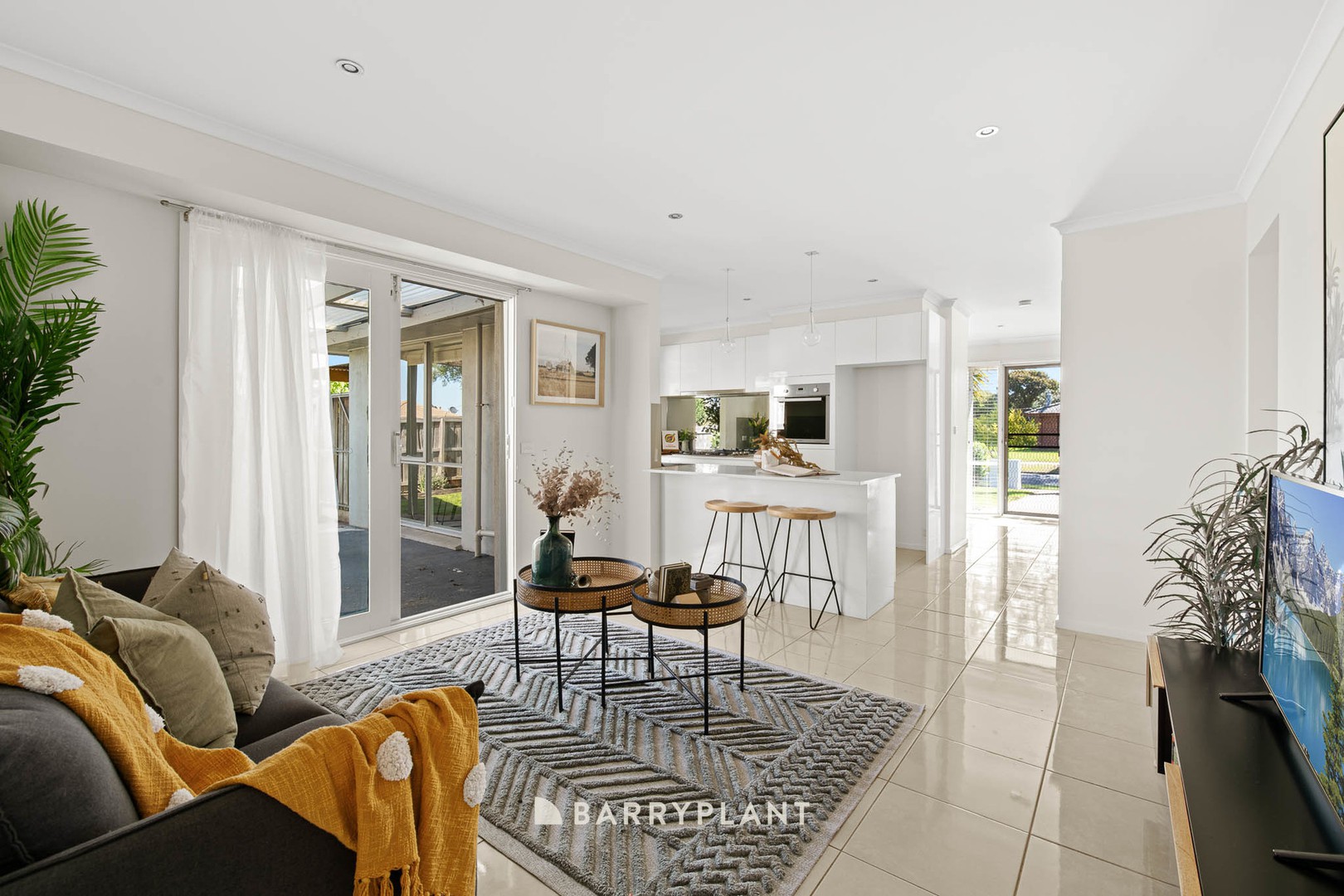 76 Barrington Drive, Pakenham, VIC 3810, Pakenham - Thumbnail 2