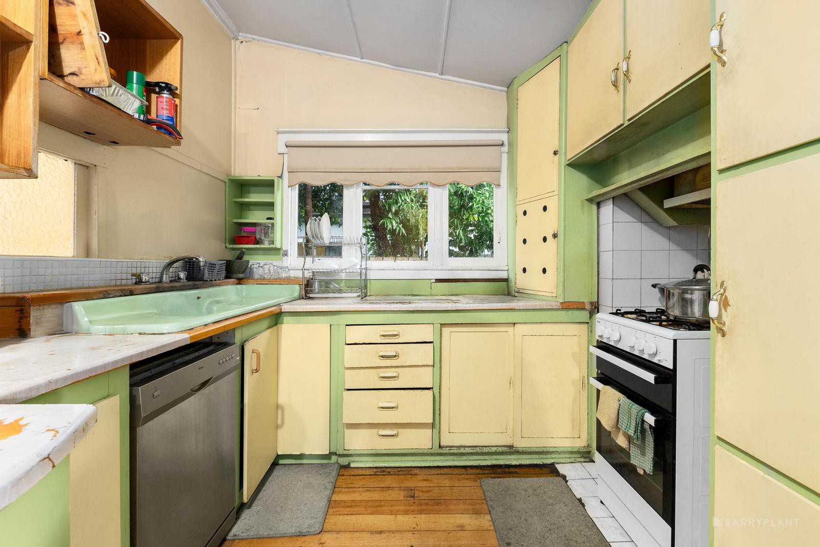 76 Bedford Road, Ringwood, VIC 3134, Ringwood - Thumbnail 4