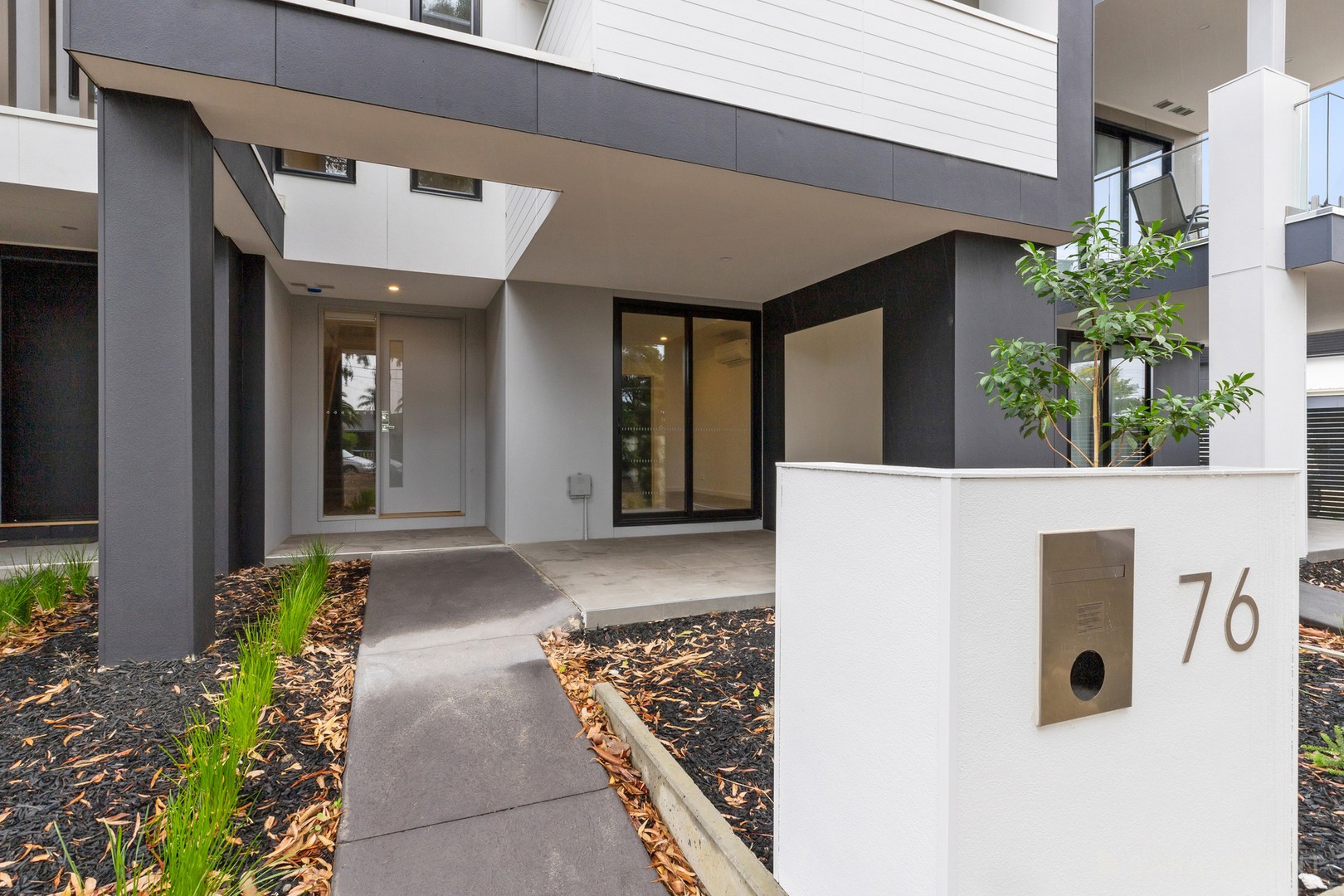 76 Box Street, Doveton, VIC 3177, Doveton - Thumbnail 2