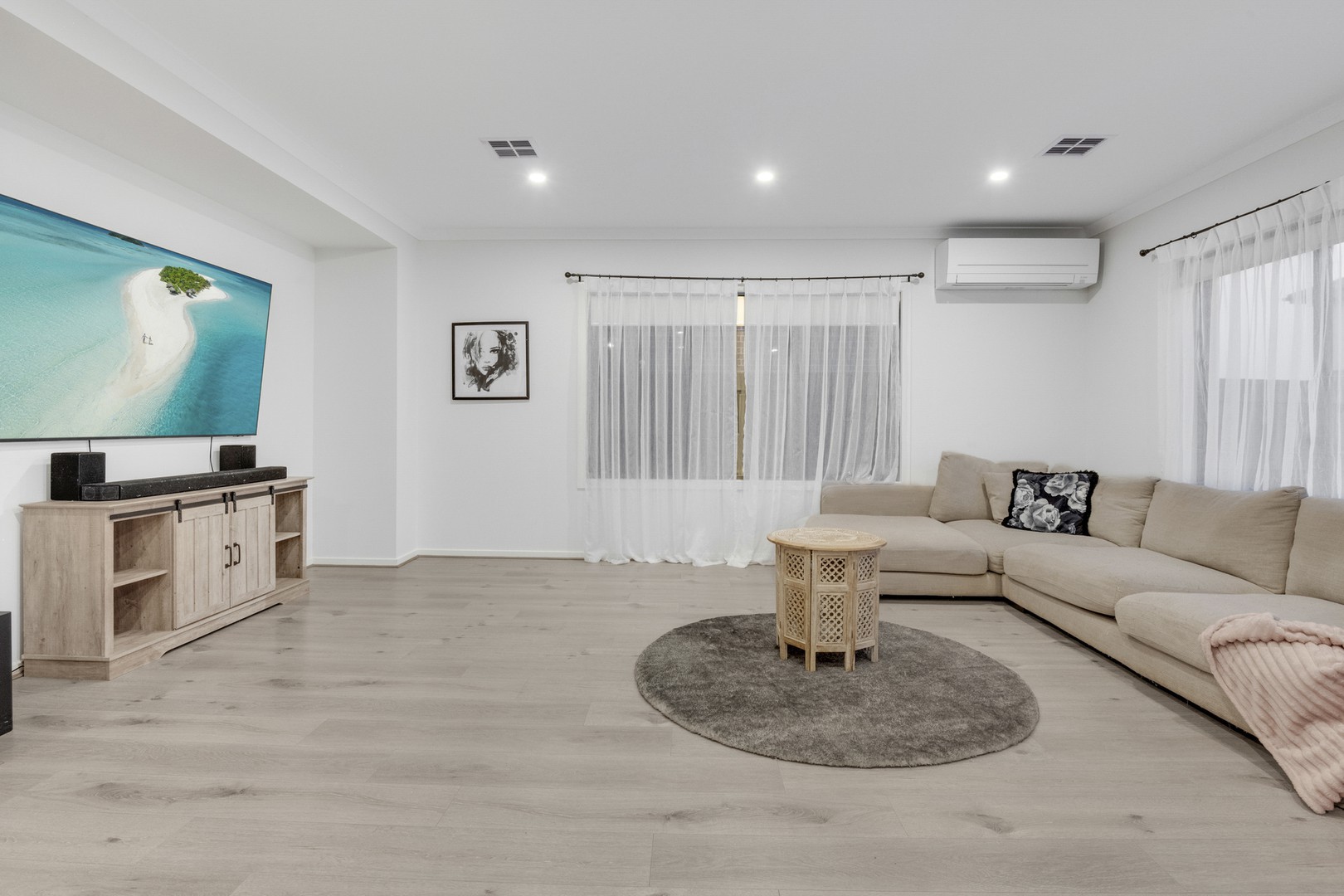 76 Compass Crescent, Donnybrook, VIC 3064, Donnybrook - Thumbnail 6