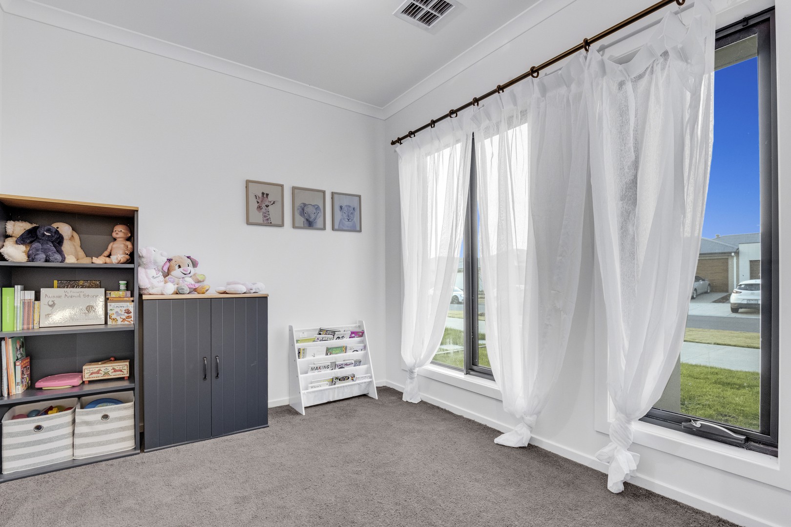 76 Compass Crescent, Donnybrook, VIC 3064, Donnybrook - Thumbnail 7