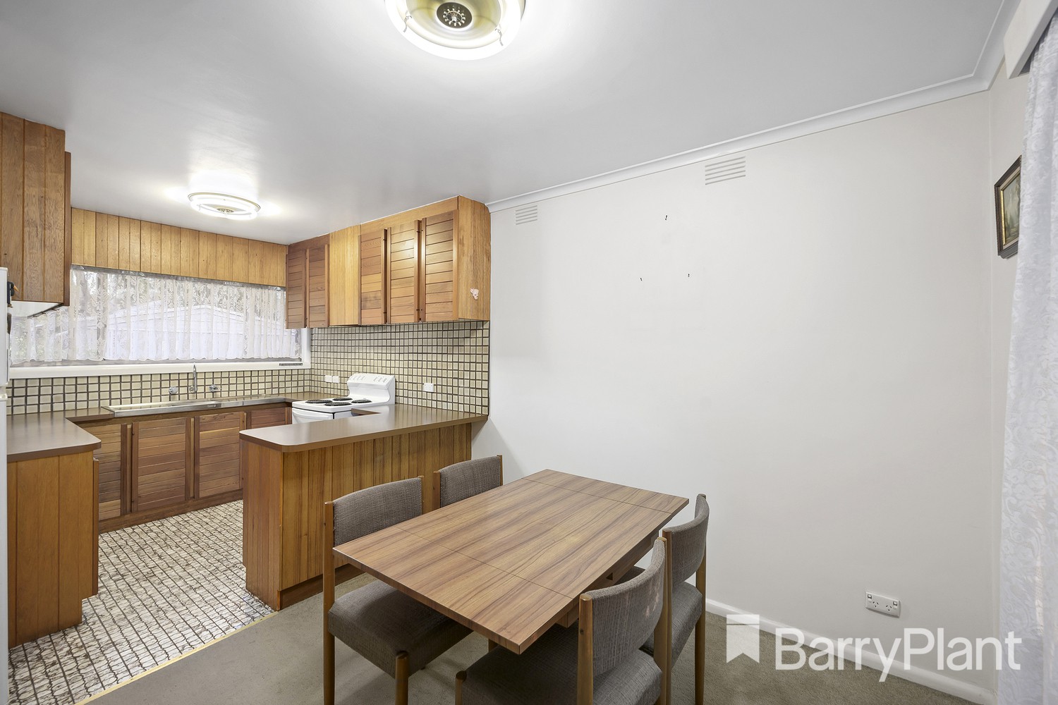 76 Delta RoadGreensborough, VIC 3088, Greensborough - Thumbnail 2