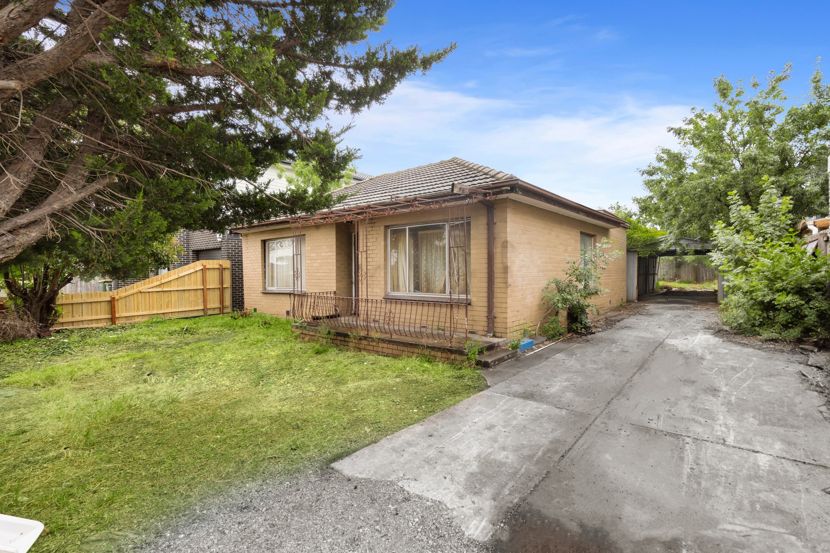 76 George Street, St Albans, VIC 3021, St Albans - Thumbnail 2
