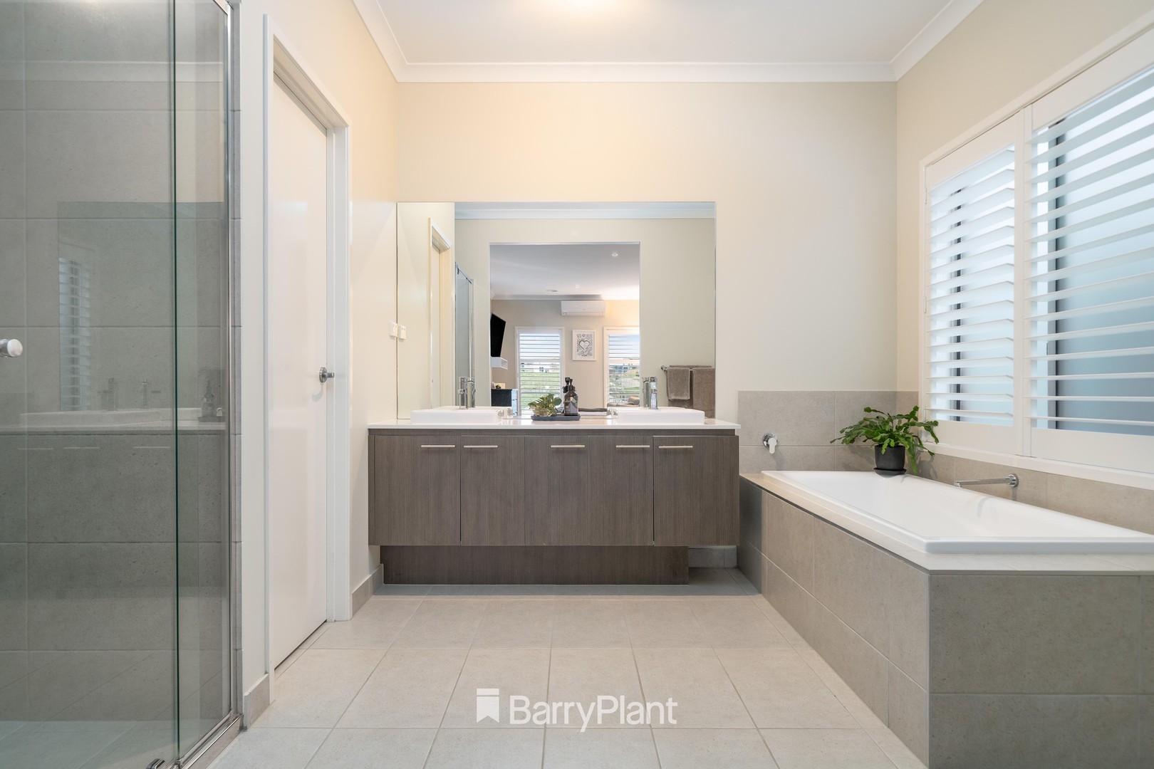 76 Grantham Drive, Highton, VIC 3216, Highton - Thumbnail 5