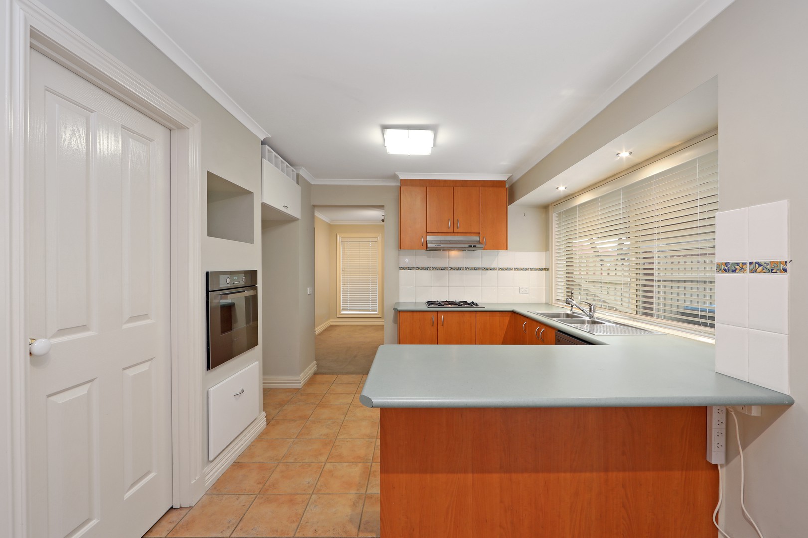 76 Heany Park Road, Rowville, VIC 3178, Rowville - Thumbnail 4