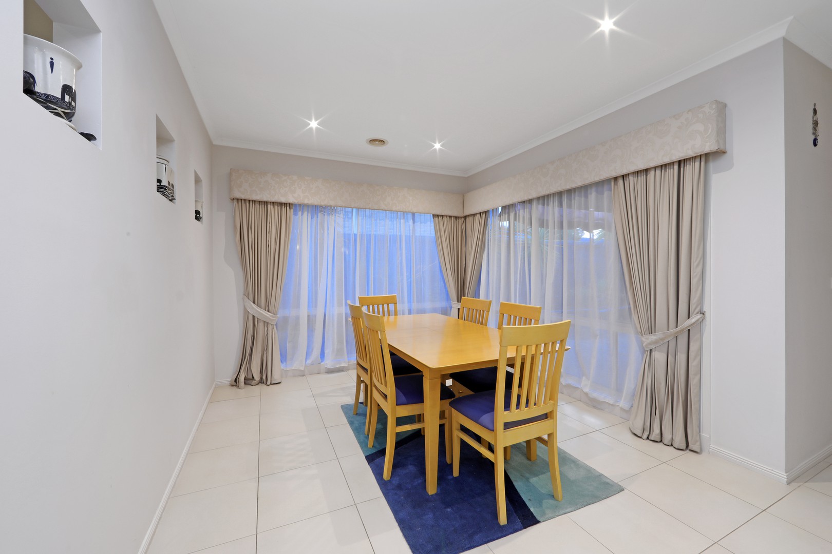 76 Jubilee Drive, Rowville, VIC 3178, Rowville - Thumbnail 3