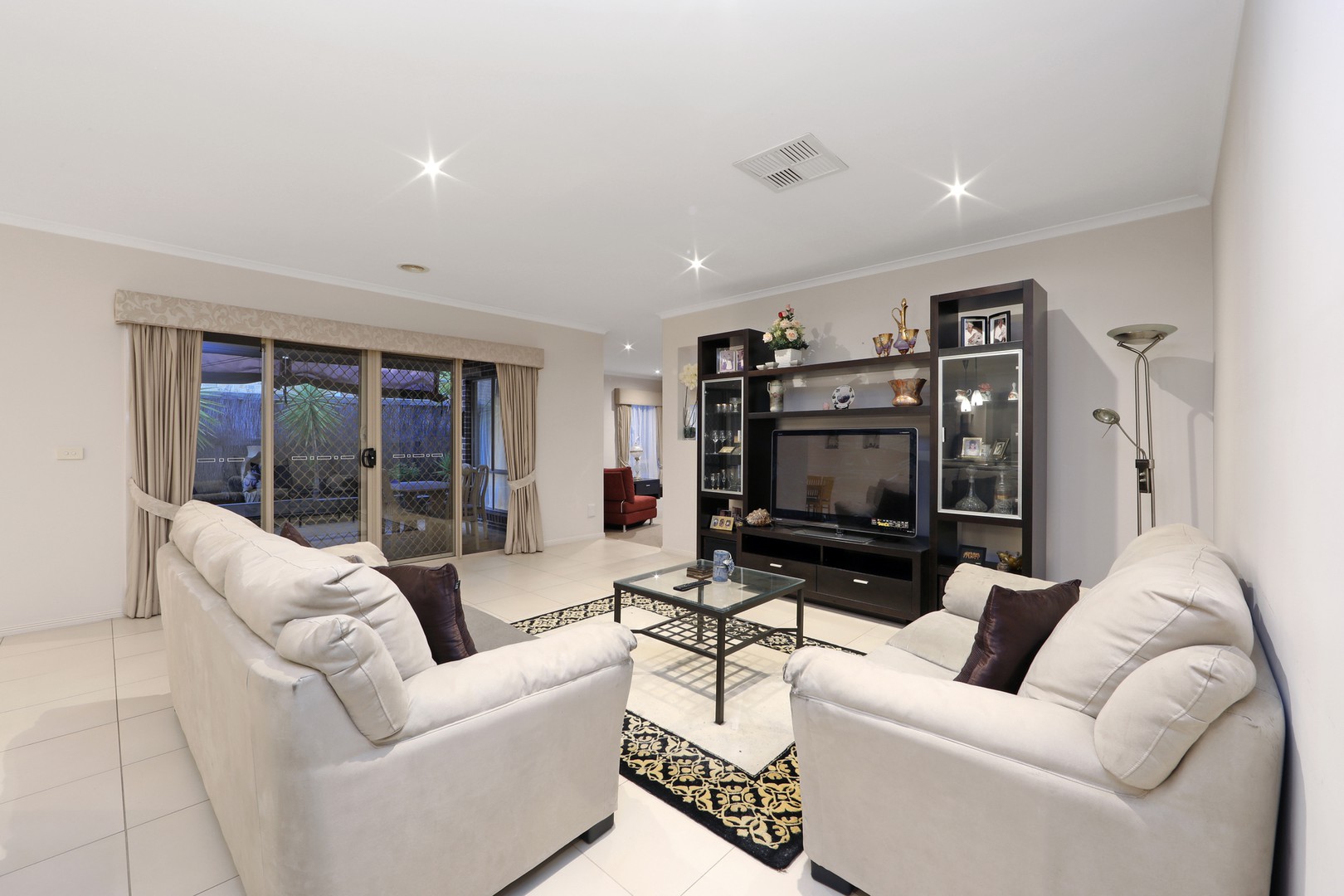 76 Jubilee Drive, Rowville, VIC 3178, Rowville - Thumbnail 4