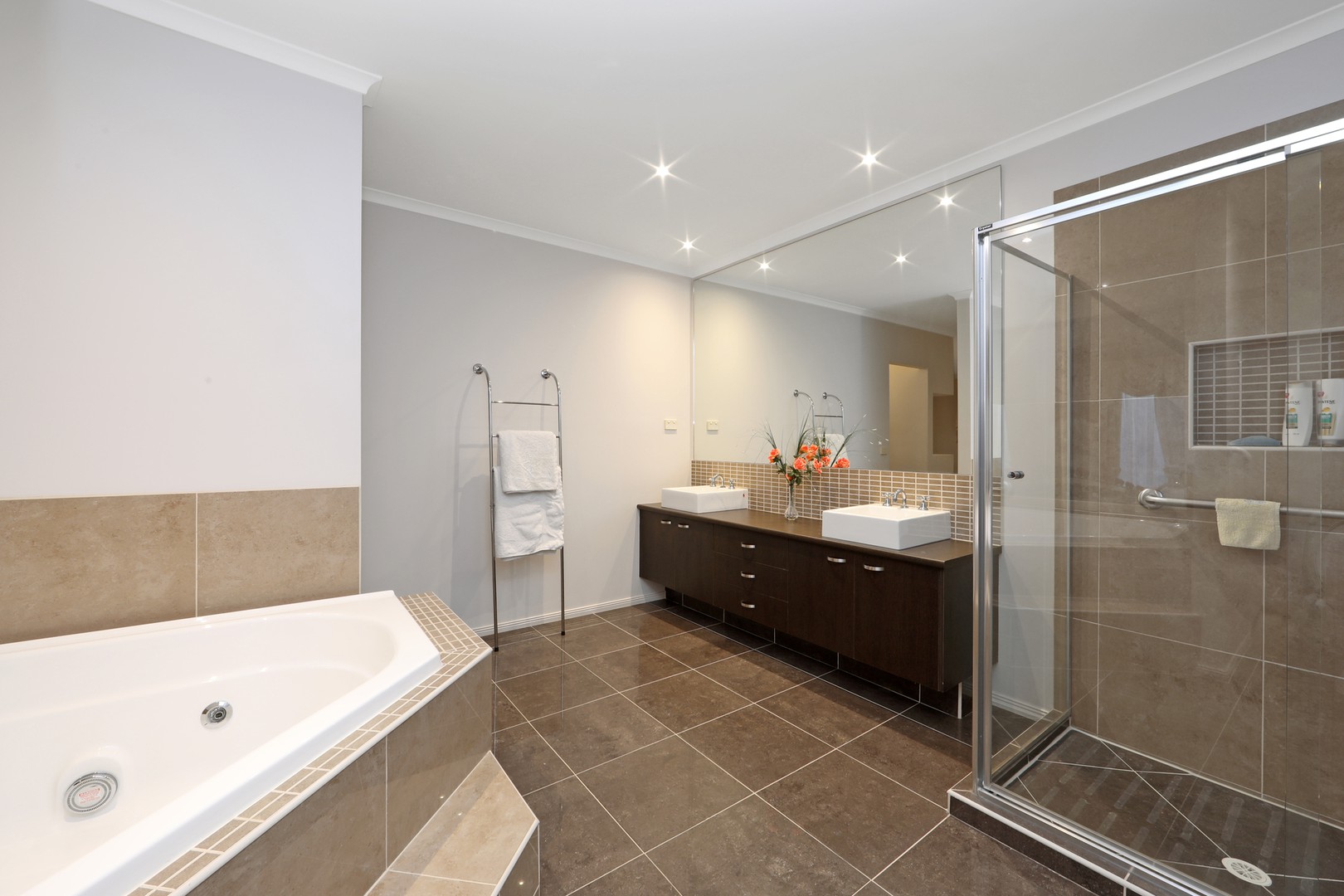 76 Jubilee Drive, Rowville, VIC 3178, Rowville - Thumbnail 7