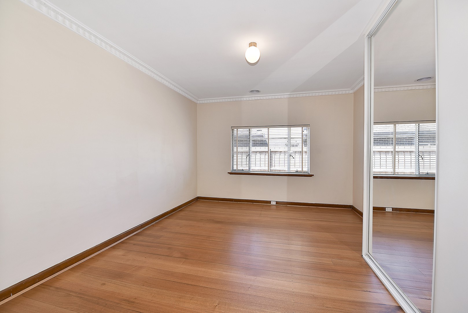 76 Mcintosh Street, Airport West, VIC 3042, Airport West - Thumbnail 2