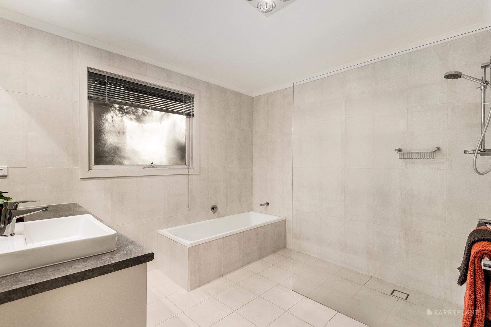 76 Melissa Street, Donvale, VIC 3111, Donvale - Thumbnail 8
