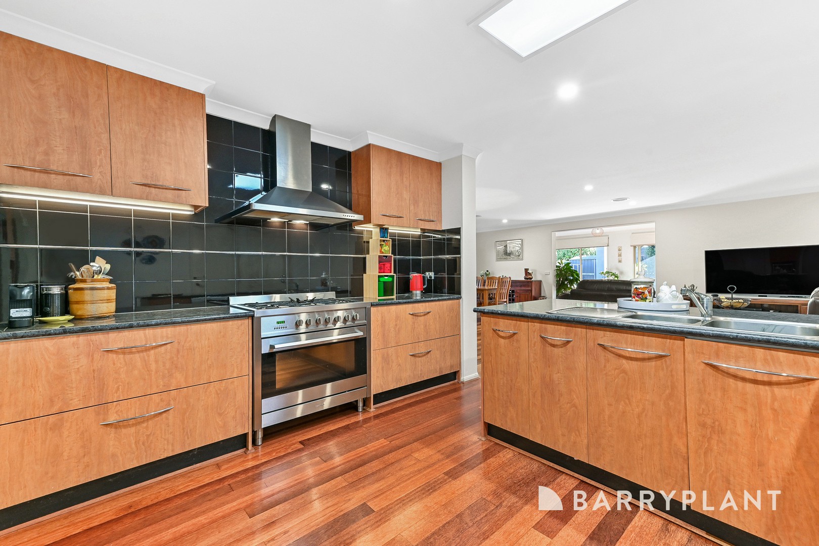 76 Scenic Drive, Beaconsfield, VIC 3807, Beaconsfield - Thumbnail 8
