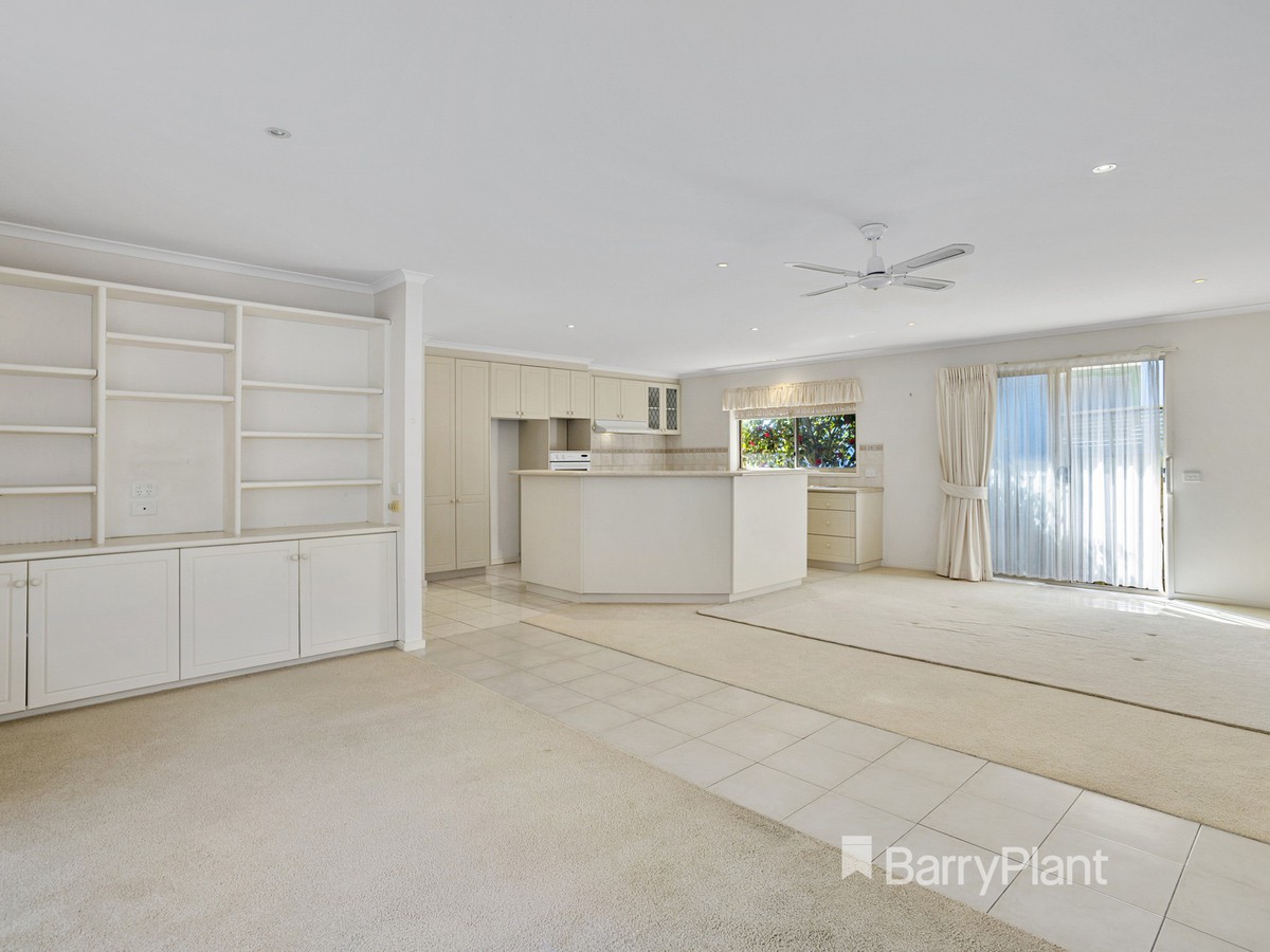 76 Seventh Avenue, Rosebud, VIC 3939, Rosebud - Thumbnail 3