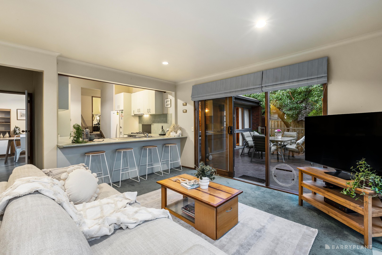 76 St Clems Road, Doncaster East, VIC 3109, Doncaster East - Thumbnail 4