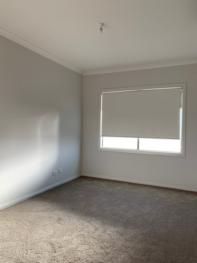 76 Treeve Parkway, Werribee, VIC 3030, Werribee - Thumbnail 7