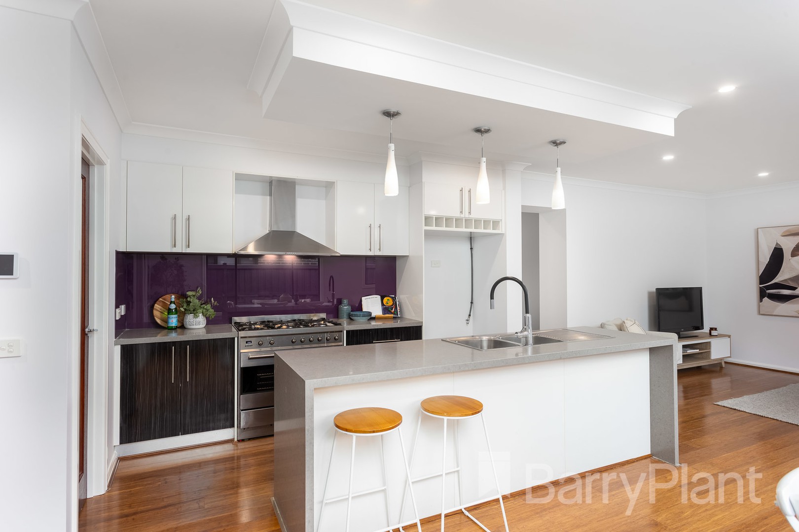 76 Tristania Drive, Point Cook, VIC 3030, Point Cook - Thumbnail 2
