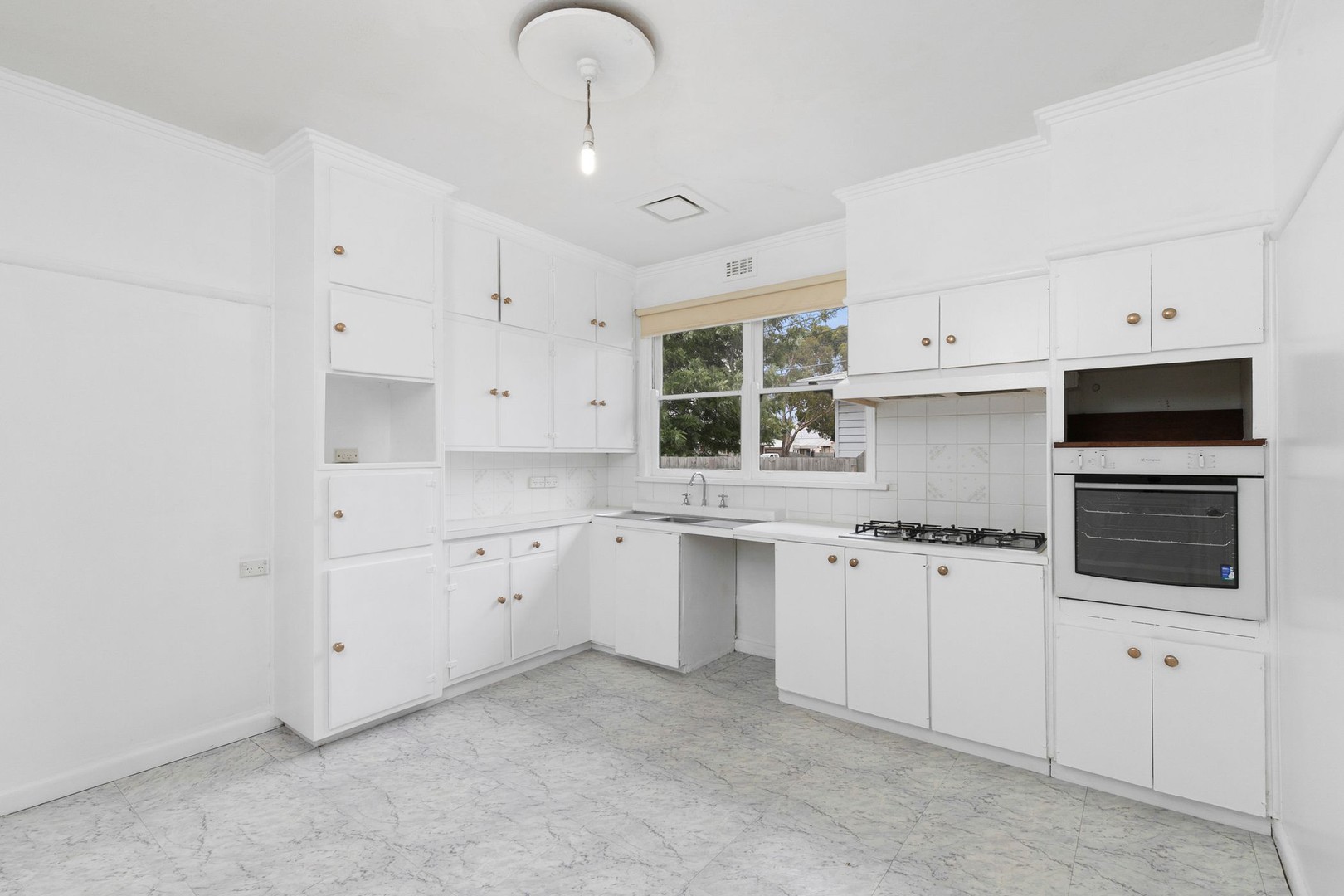 76 Waitara  Grove, Norlane, VIC 3214, Norlane - Thumbnail 4