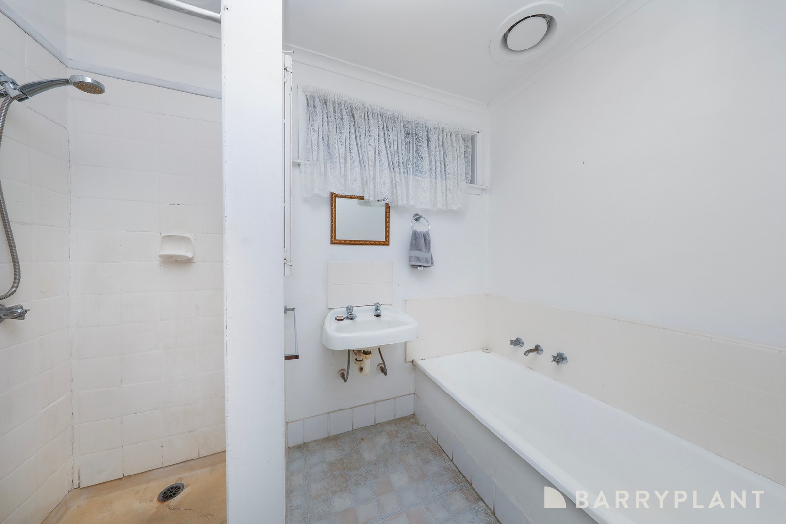 76 Warmington Road, Sunshine West, VIC 3020, Sunshine West - Thumbnail 8