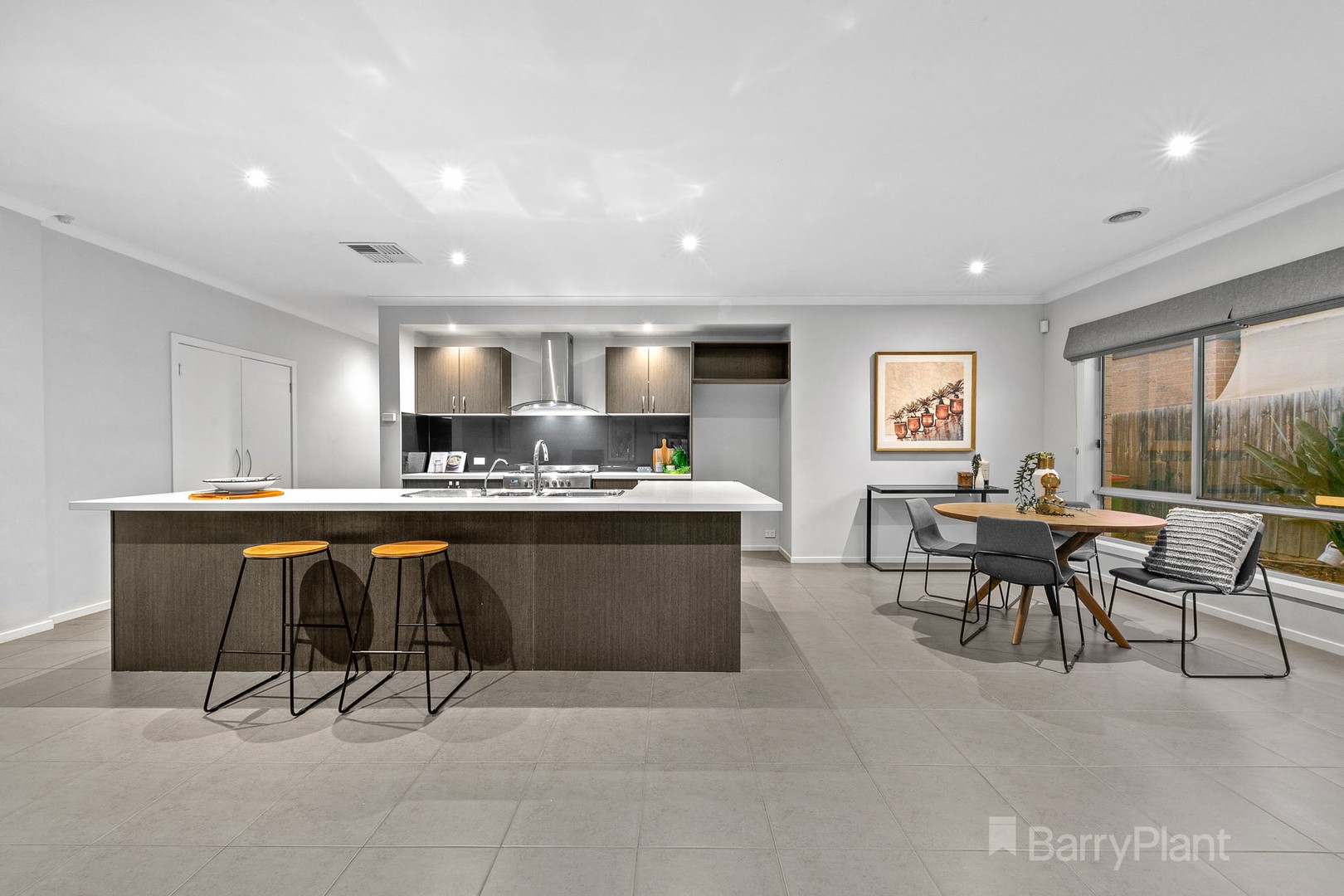 76 Webster Way, Pakenham, VIC 3810, Pakenham - Thumbnail 2