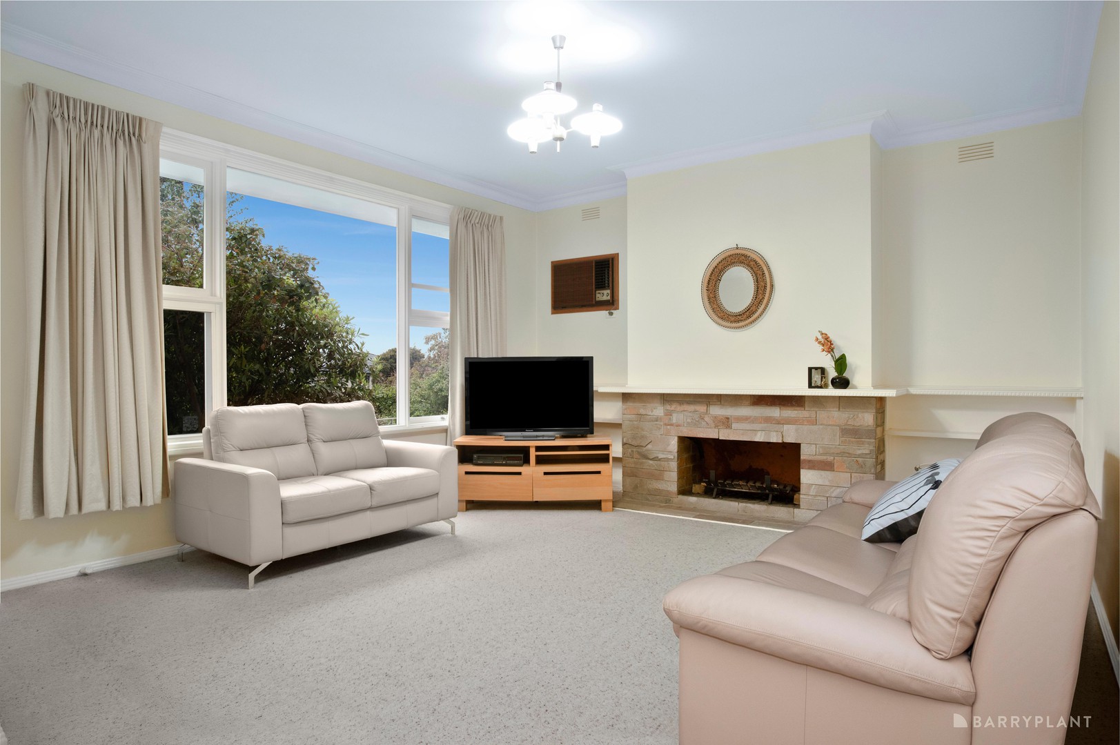 77 Blackburn Road, Doncaster East, VIC 3109, Doncaster East - Thumbnail 3