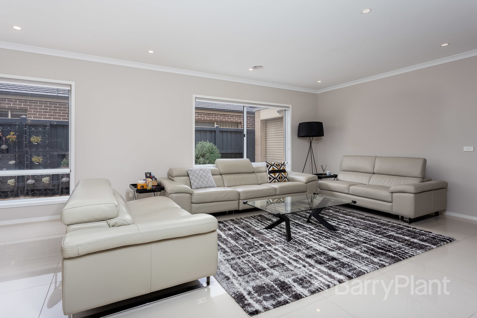 77 Fongeo Drive, Point Cook, VIC 3030, Point Cook - Thumbnail 6