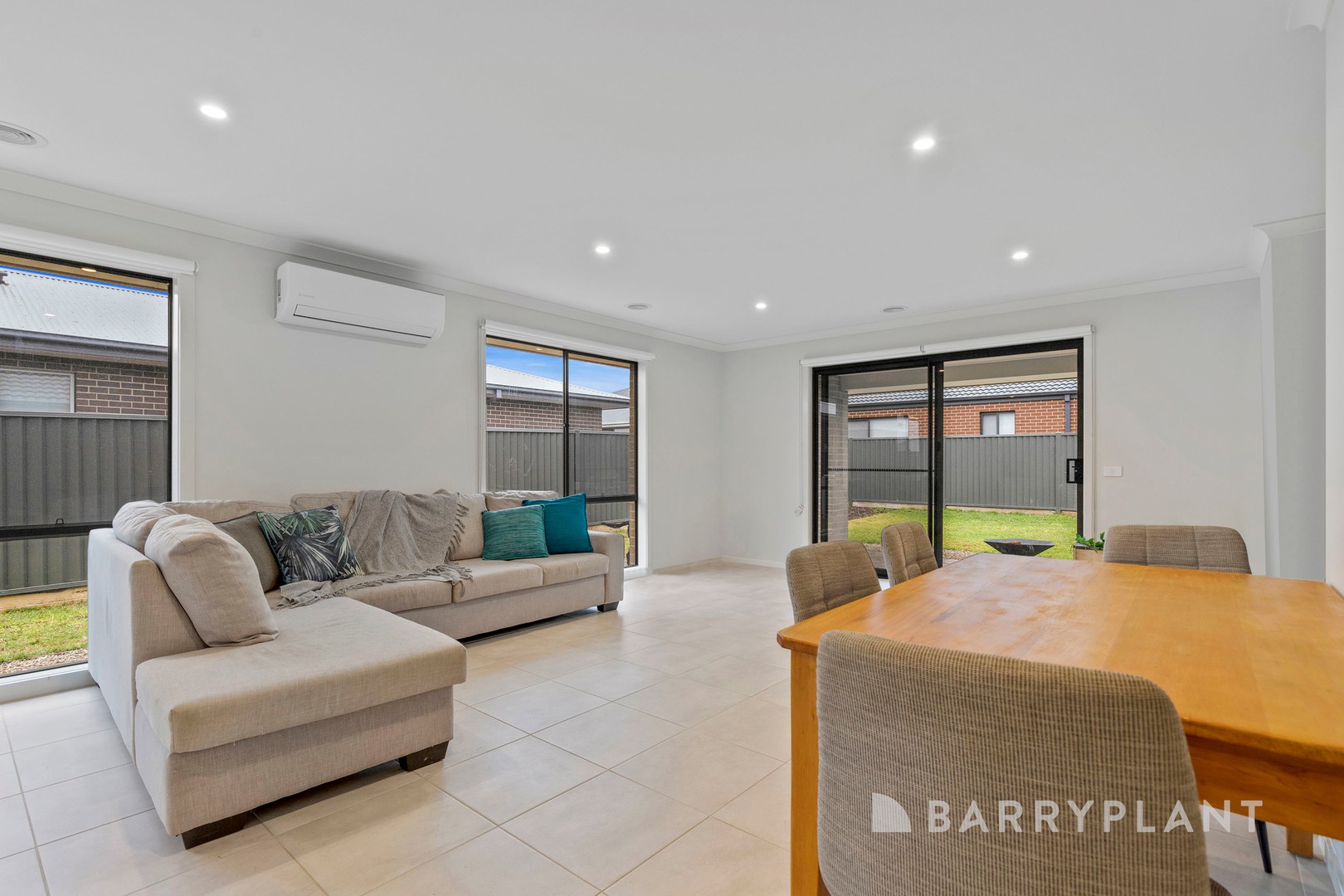77 Grainger Parade, Lucas, VIC 3350, Lucas - Thumbnail 8