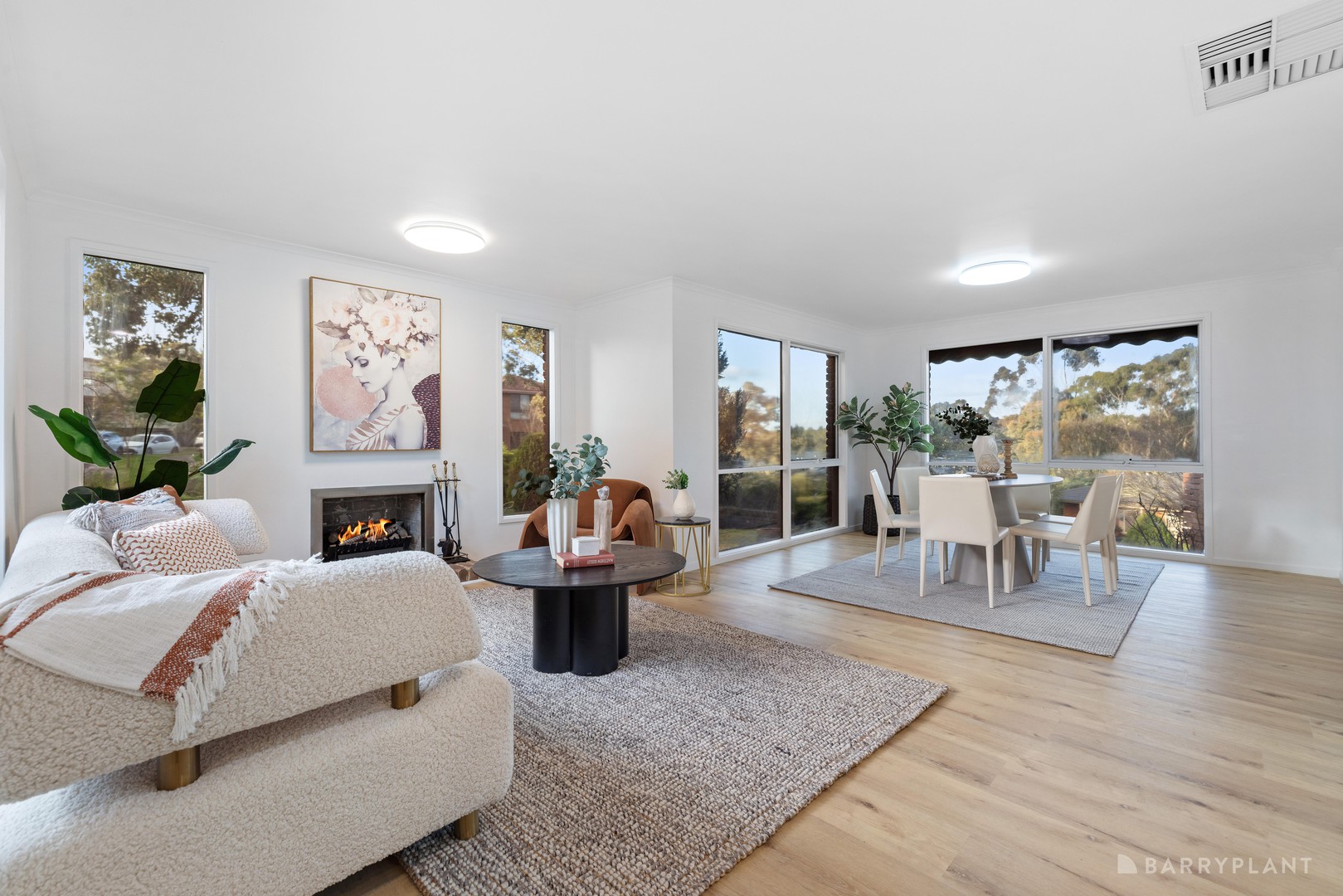77 Larnoo Drive, Doncaster East, VIC 3109 - Thumbnail 2 - 10/09/2026
