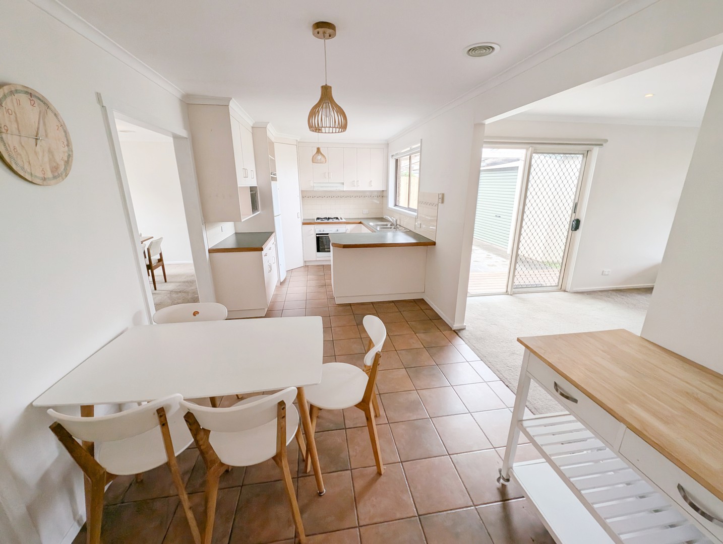 77 Laura Avenue, Belmont, VIC 3216, Belmont - Thumbnail 3