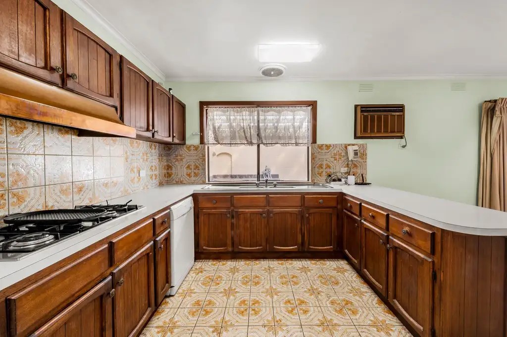 77 Manningham Road, Bulleen, VIC 3105 - Thumbnail 1 - 10/09/2025