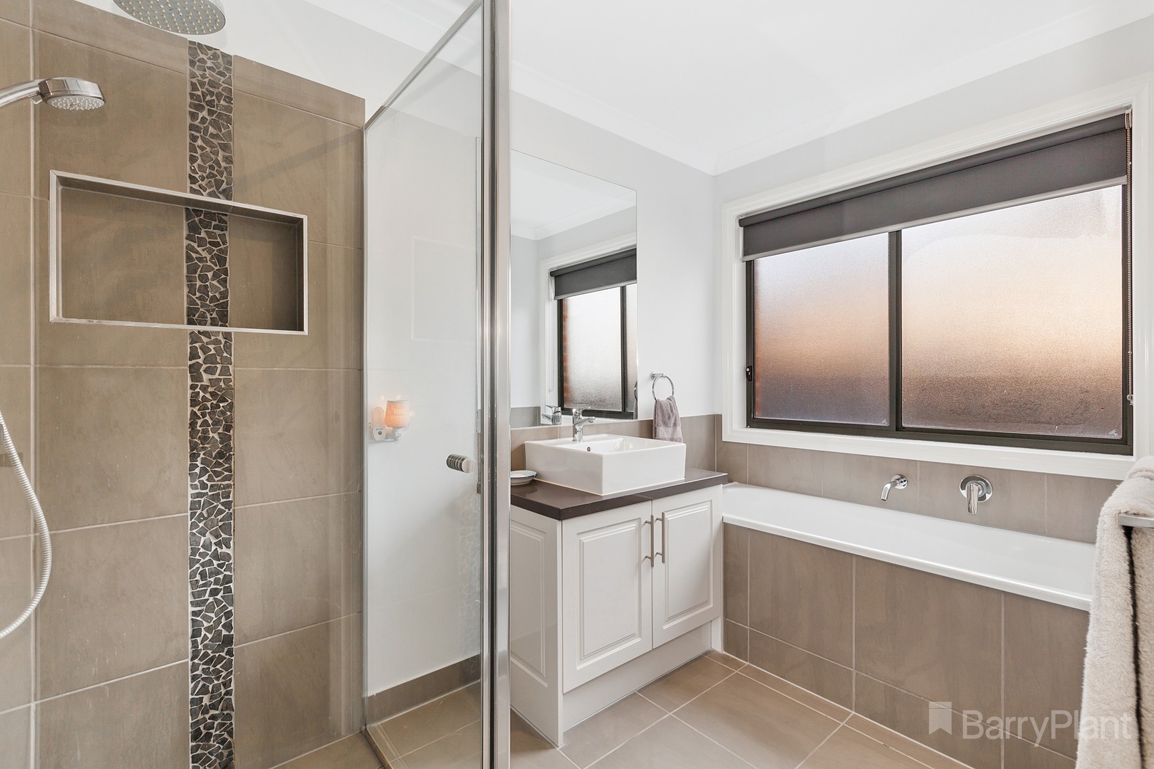 77 Mikada Boulevard, Kilmore, VIC 3764, Kilmore - Thumbnail 5