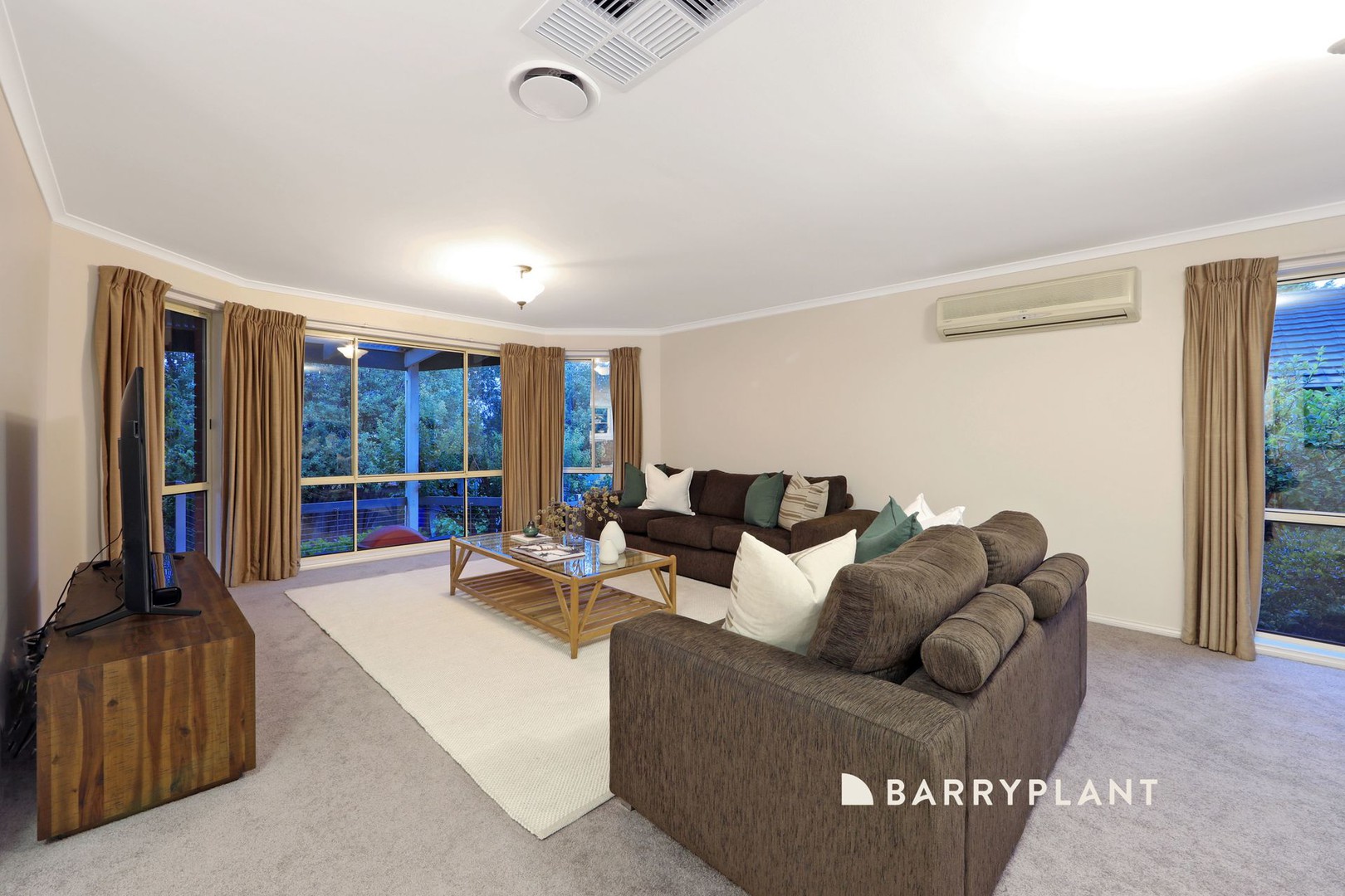 77 Oaktree Rise, Lysterfield, VIC 3156, Lysterfield - Thumbnail 3