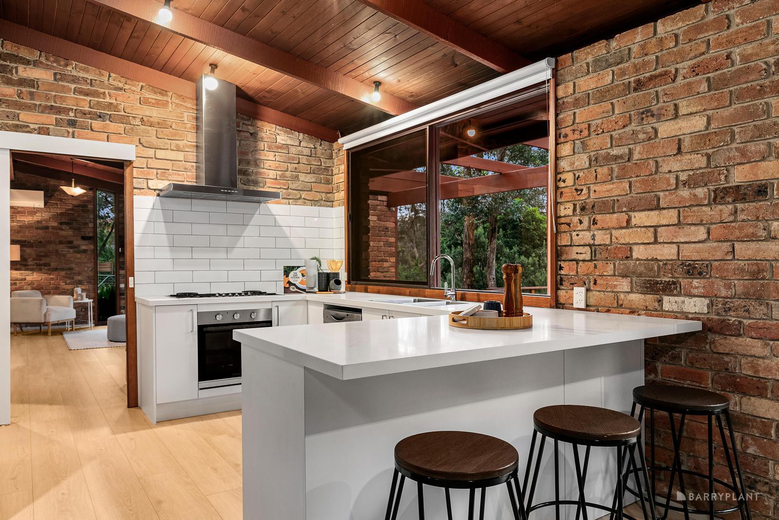 77 Orchard Avenue, Eltham North, VIC 3095, Eltham North - Thumbnail 4