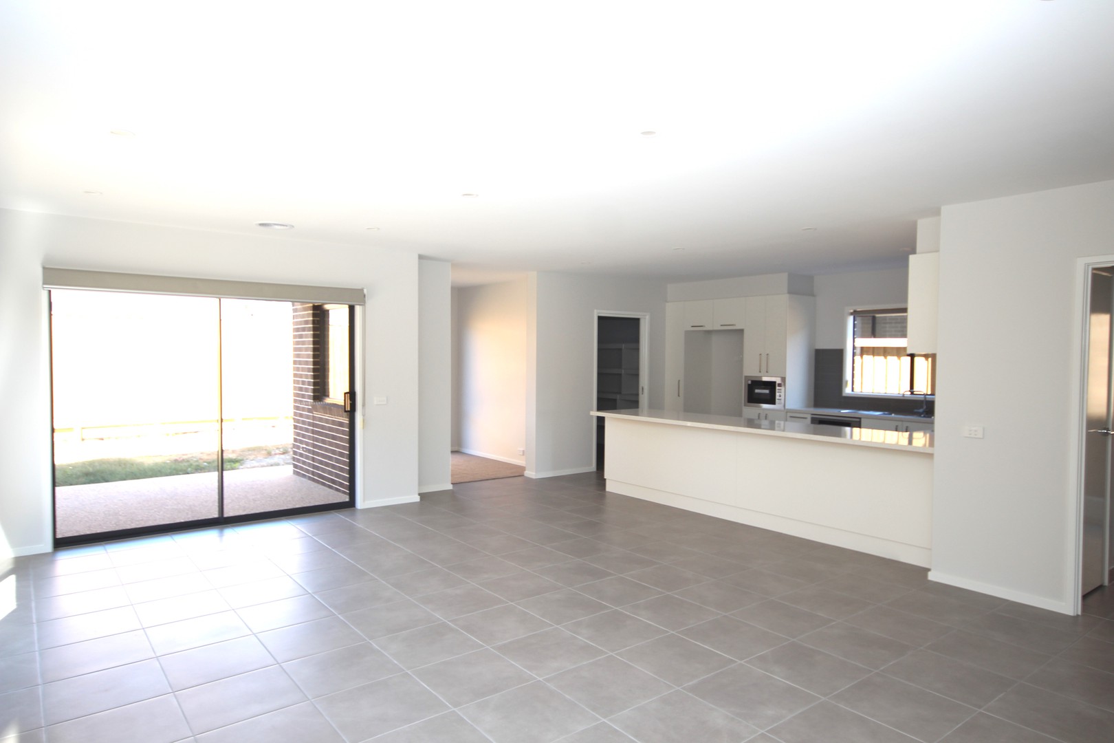 77 Pearlrock Drive, Mount Duneed, VIC 3217, Mount Duneed - Thumbnail 3