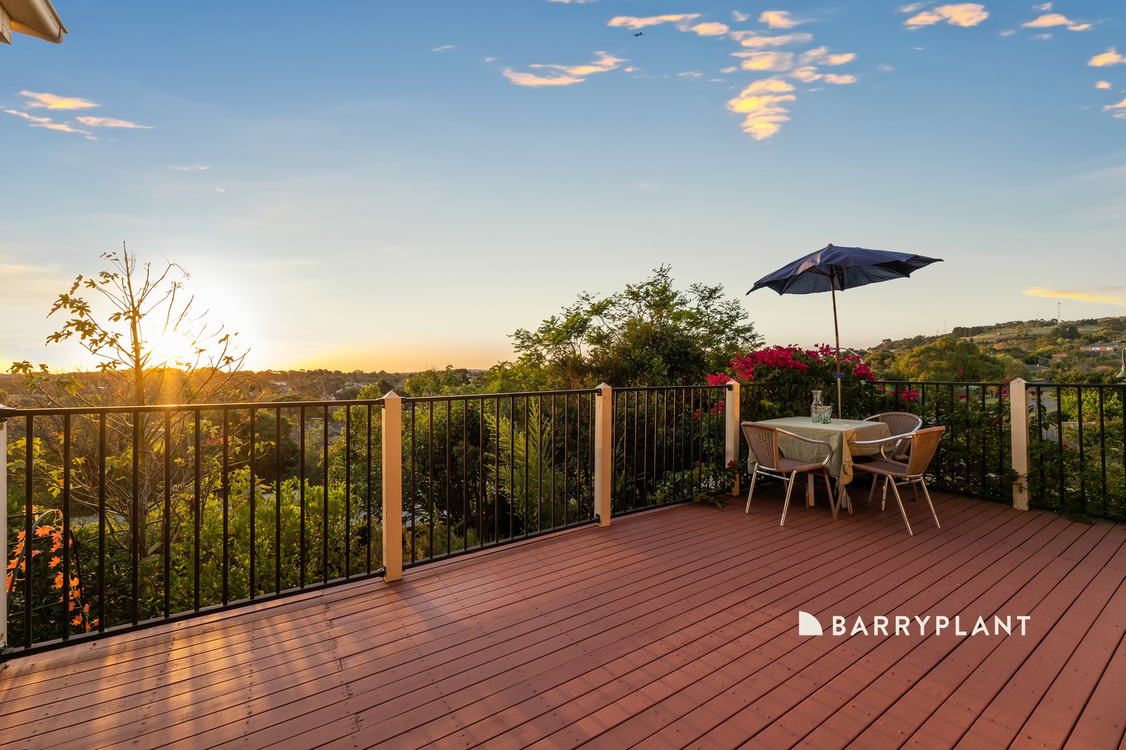 77 Sheldon Drive, Berwick, VIC 3806, Berwick - Thumbnail 3