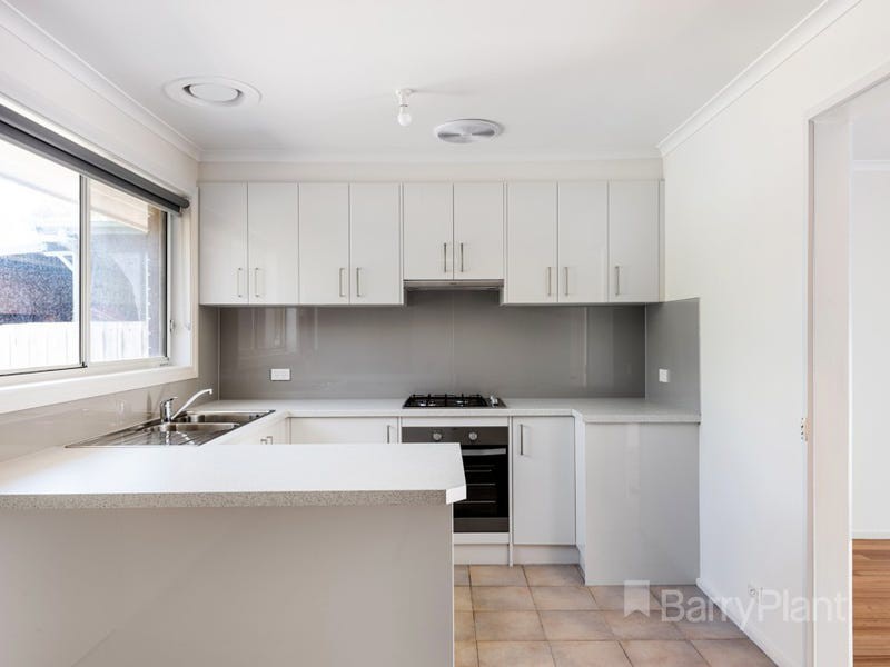 77 Shelton Crescent, Noble Park North, VIC 3174, Noble Park North - Thumbnail 4