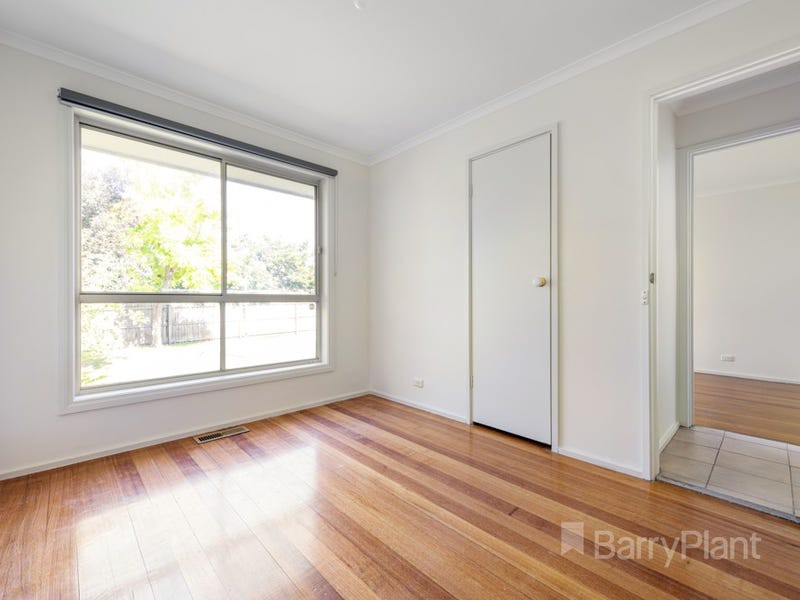 77 Shelton Crescent, Noble Park North, VIC 3174, Noble Park North - Thumbnail 6