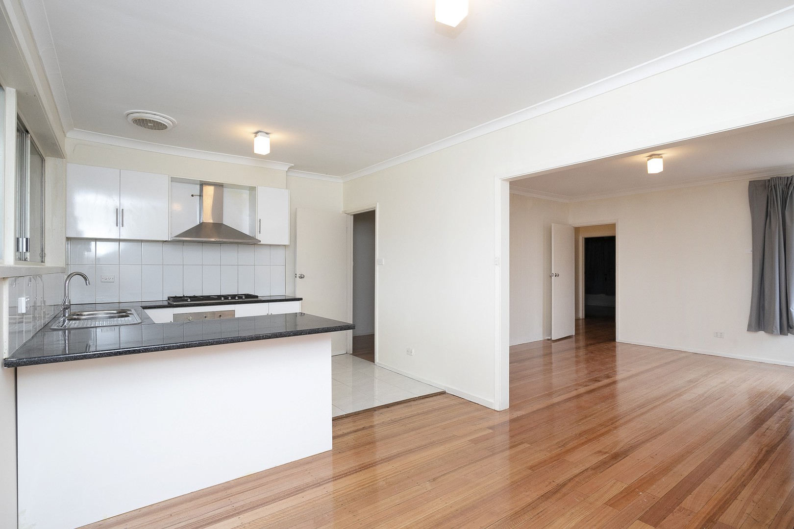 77 St Albans Road, St Albans, VIC 3021, St Albans - Thumbnail 4