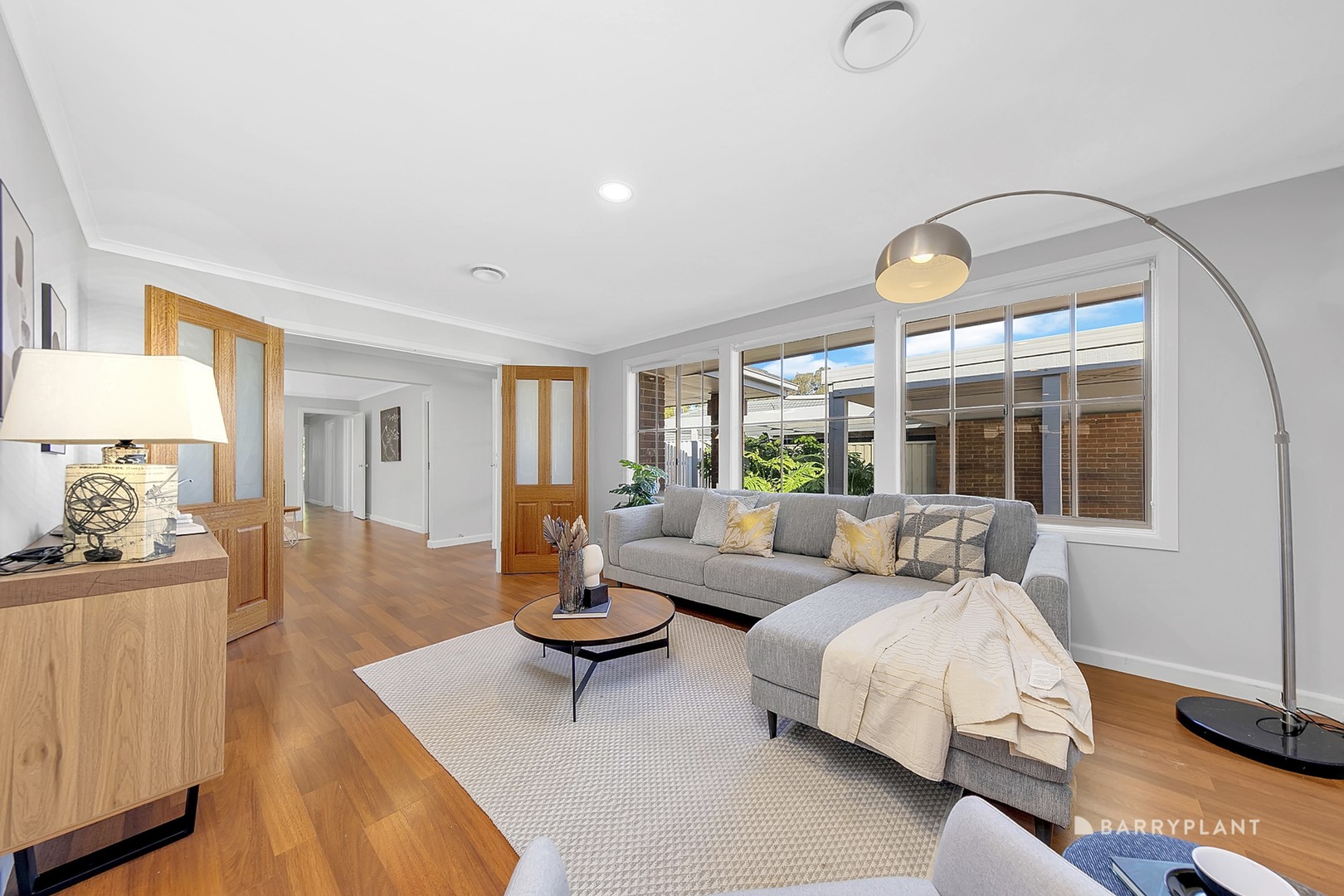 77 Thompson Circuit, Mill Park, VIC 3082, Mill Park - Thumbnail 3