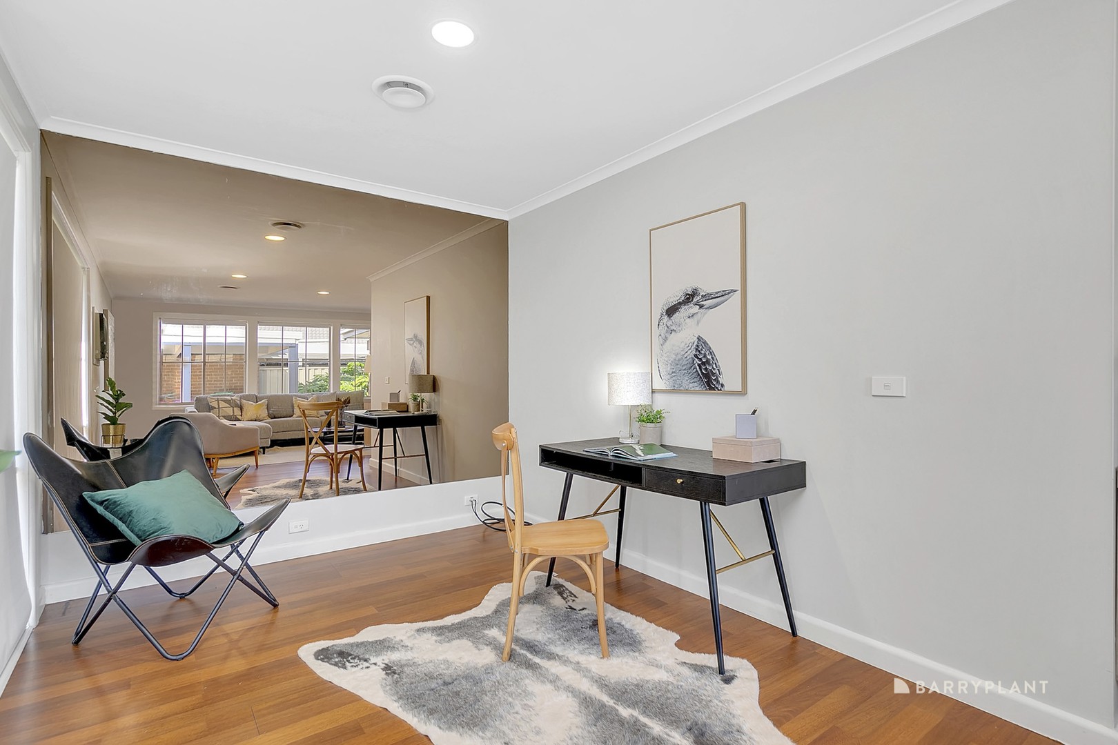77 Thompson Circuit, Mill Park, VIC 3082, Mill Park - Thumbnail 4