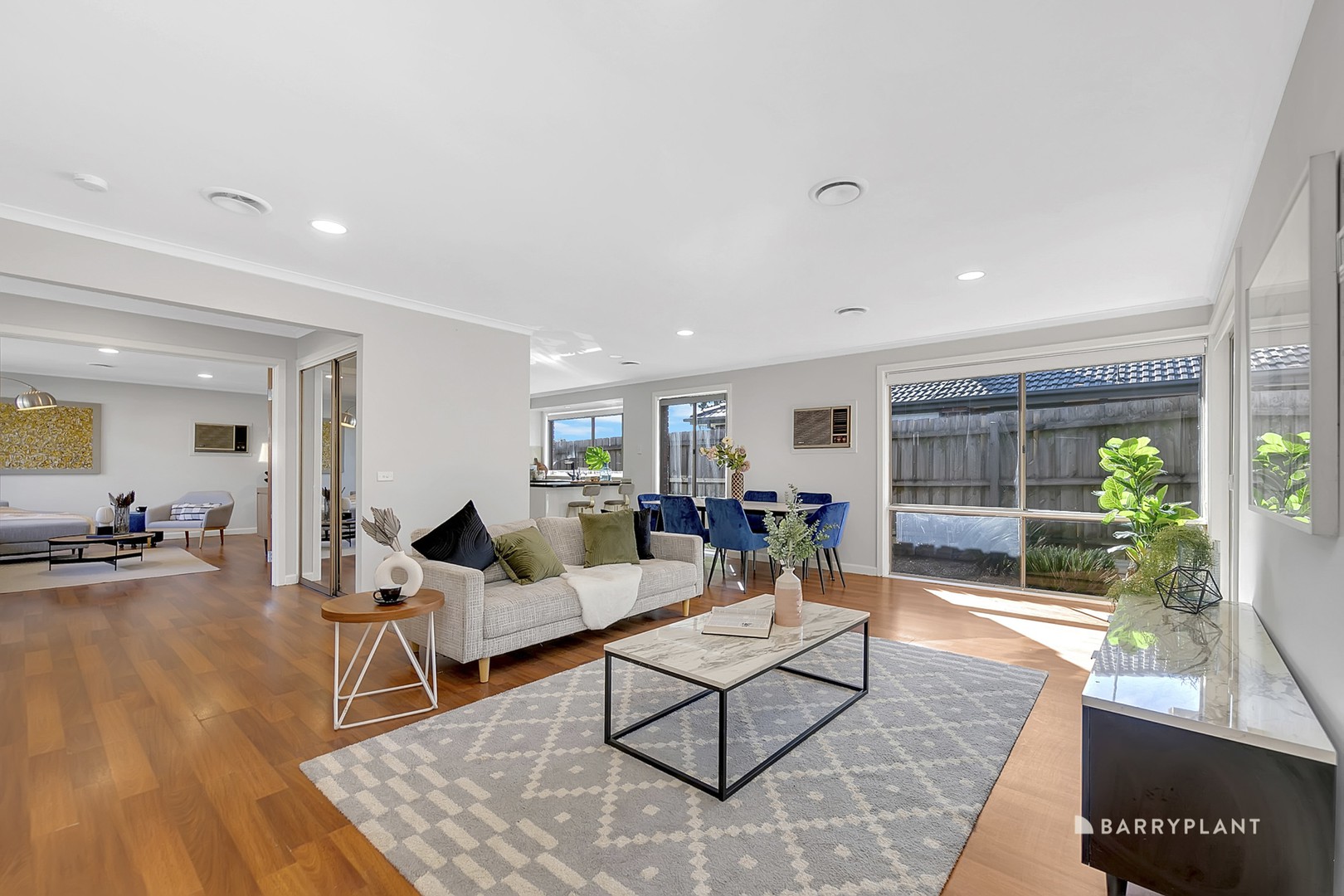 77 Thompson Circuit, Mill Park, VIC 3082, Mill Park - Thumbnail 5