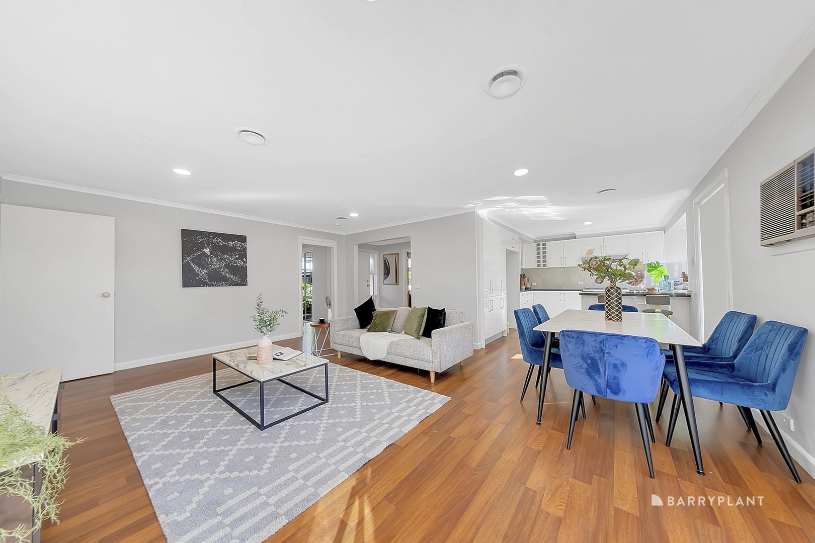 77 Thompson Circuit, Mill Park, VIC 3082, Mill Park - Thumbnail 8