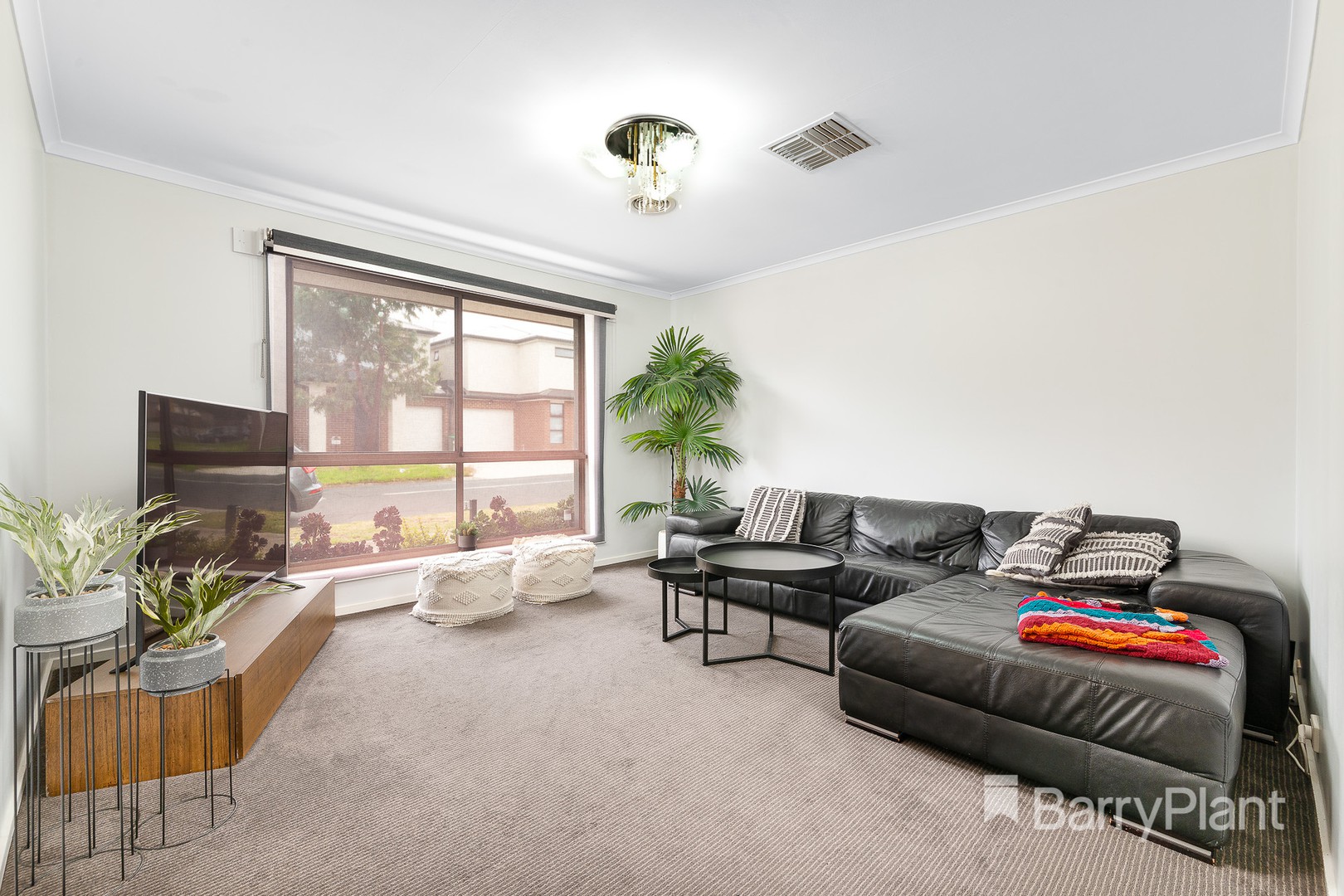 77 Waranga Crescent, Broadmeadows, VIC 3047, Broadmeadows - Thumbnail 2