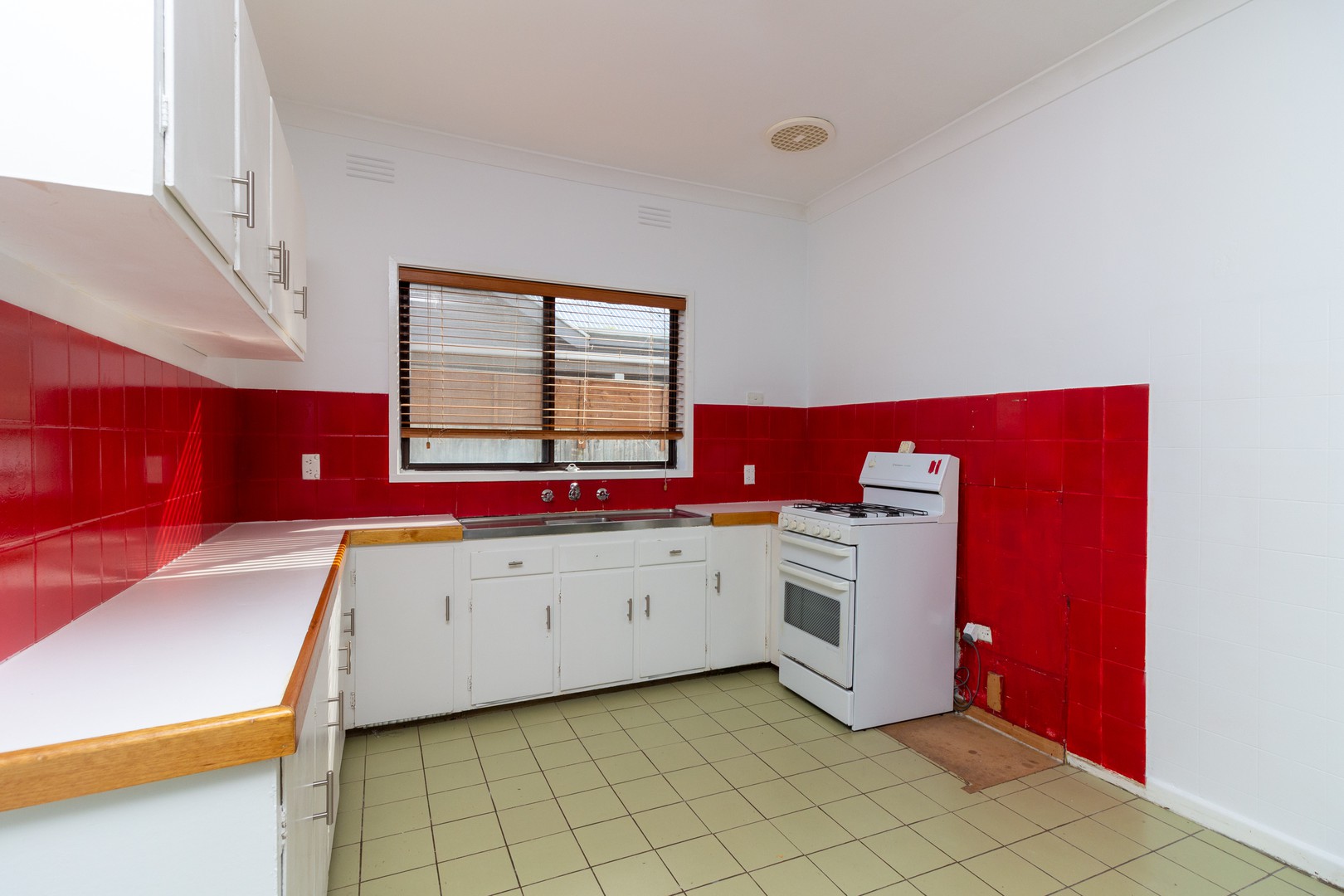 77 Whatley Street, Carrum, VIC 3197, Carrum - Thumbnail 4