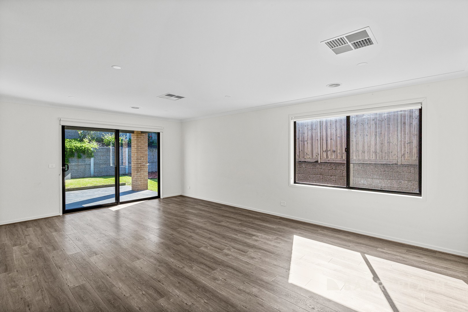 77 Willandra Circuit, Warragul, VIC 3820, Warragul - Thumbnail 5