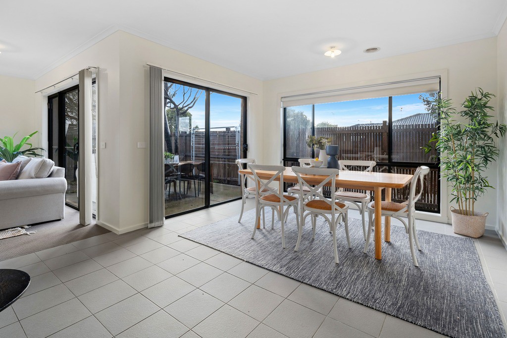 77 Wurrook Circuit, North Geelong, VIC 3215, North Geelong - Thumbnail 4