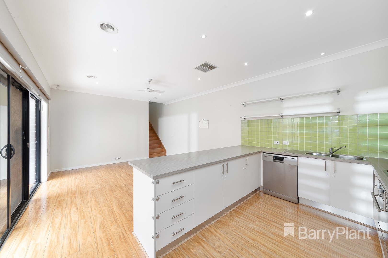 774 Edgars Road, Epping, VIC 3076, Epping - Thumbnail 4