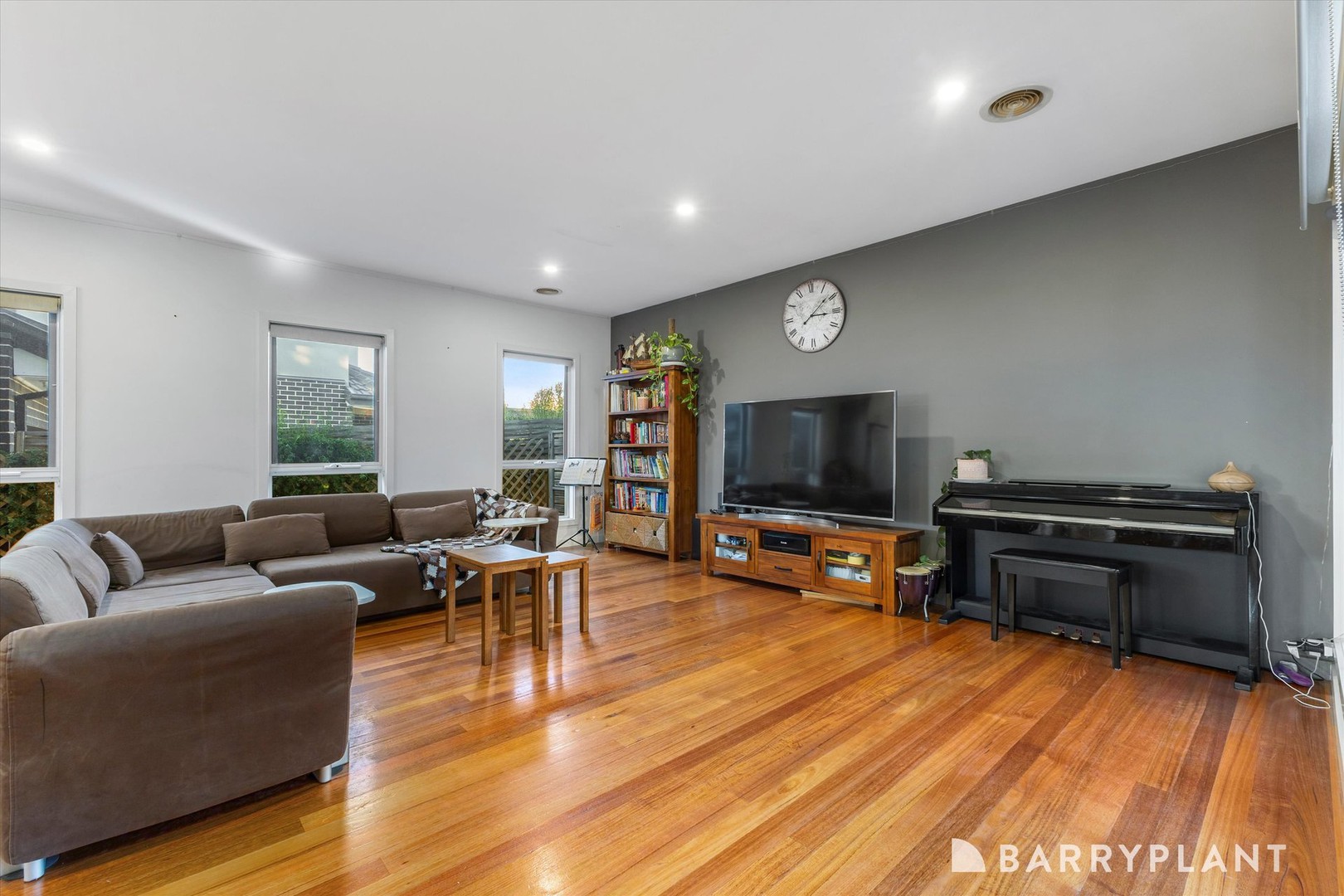 77A Hull Road, Croydon, VIC 3136, Croydon - Thumbnail 3
